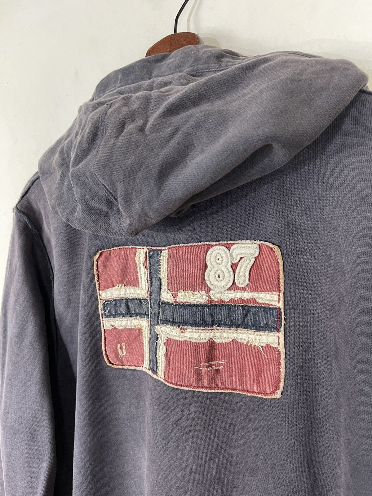 Napapijri ❌FINAL DROP DELETE‼️Vintage NAPAPIJRI HOODIE Sweatshirt Size US M / EU 48-50 / 2 - 3 Thumbnail