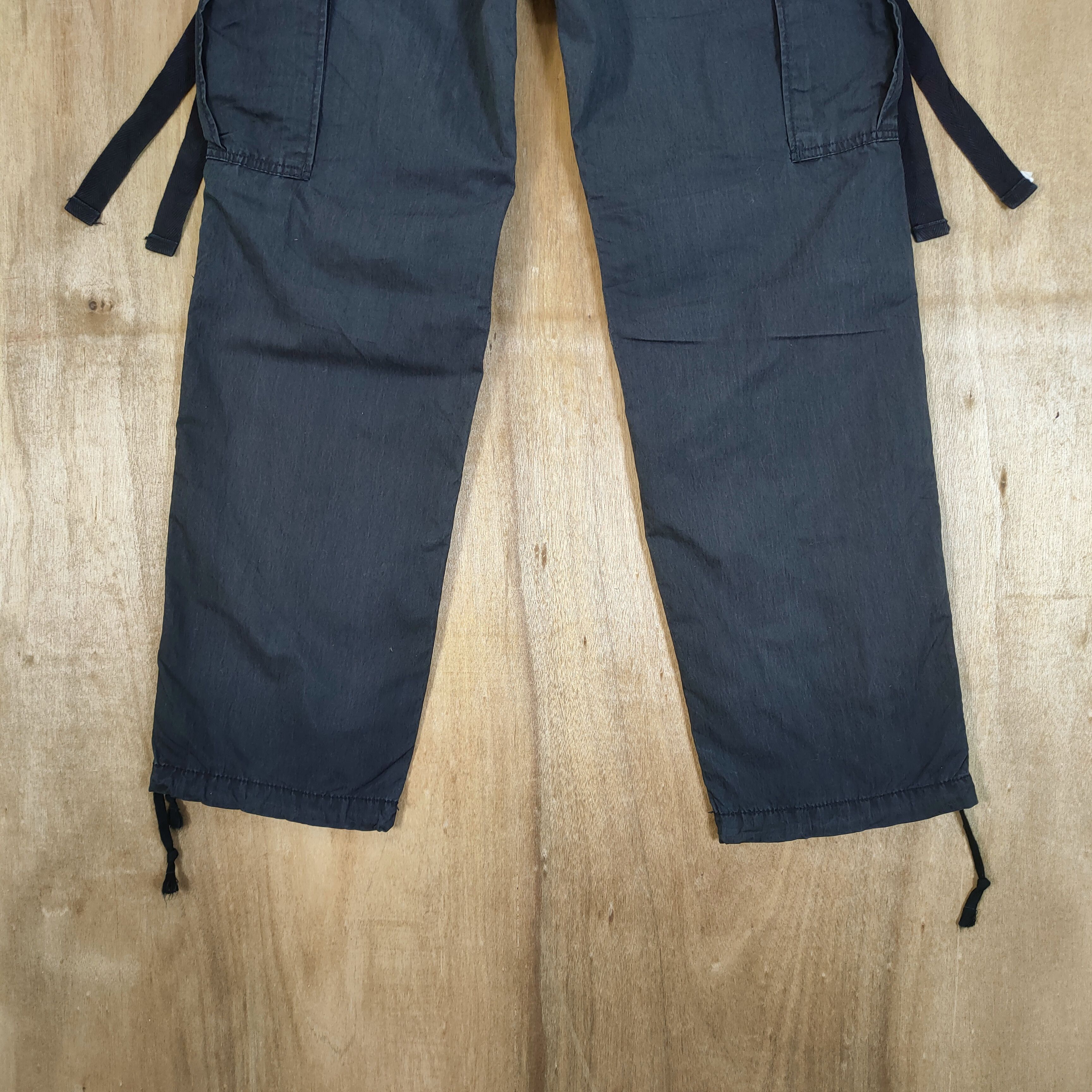 Japanese Brand VINTAGE JAPANESE BRAND BONDAGE CARGO PANTS Size US 30 / EU 46 - 9 Thumbnail