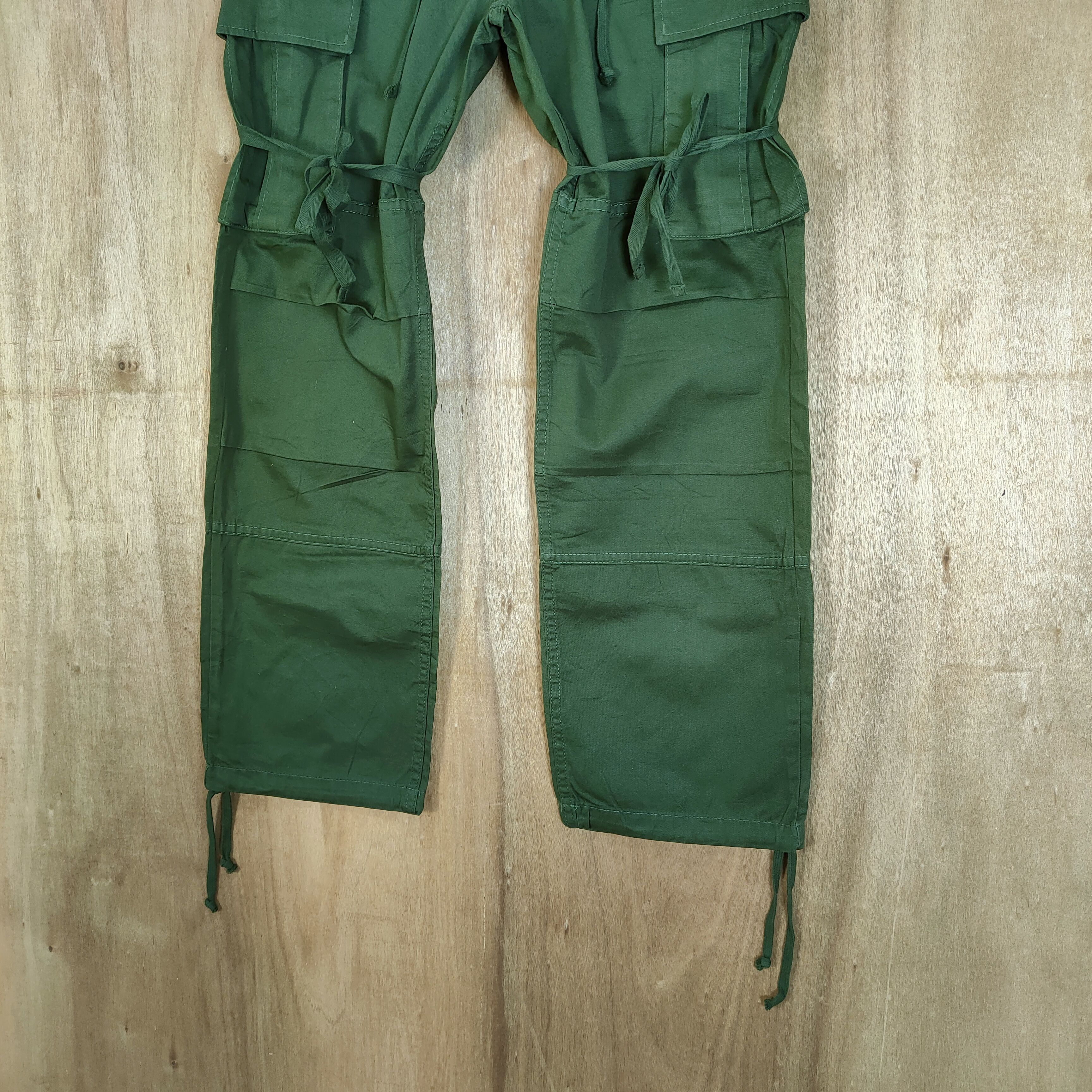 Japanese Brand JAPANESE BRAND BONDAGE CARGO PANTS Size US 30 / EU 46 - 6 Thumbnail