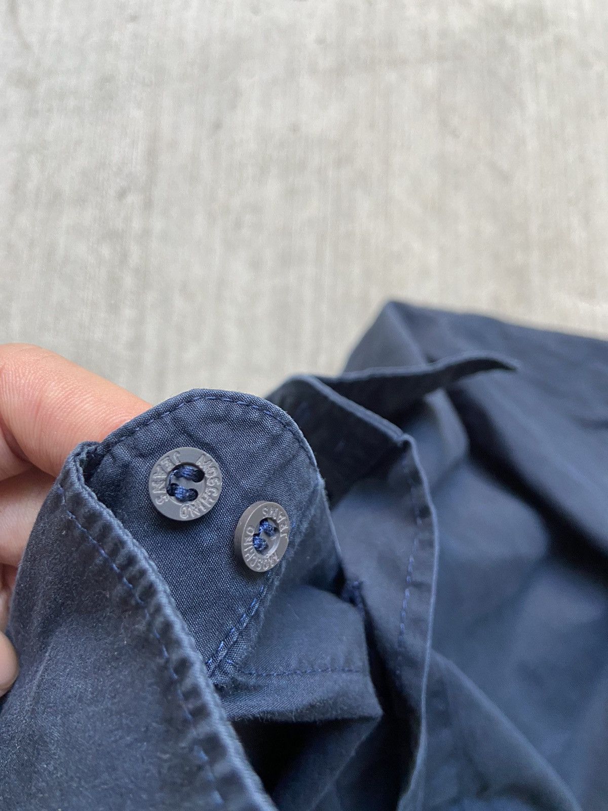 Moschino × Vintage 50% Love and Peace Navy Button Down Shirt Moschino Jeans Size US M / EU 48-50 / 2 - 4 Thumbnail