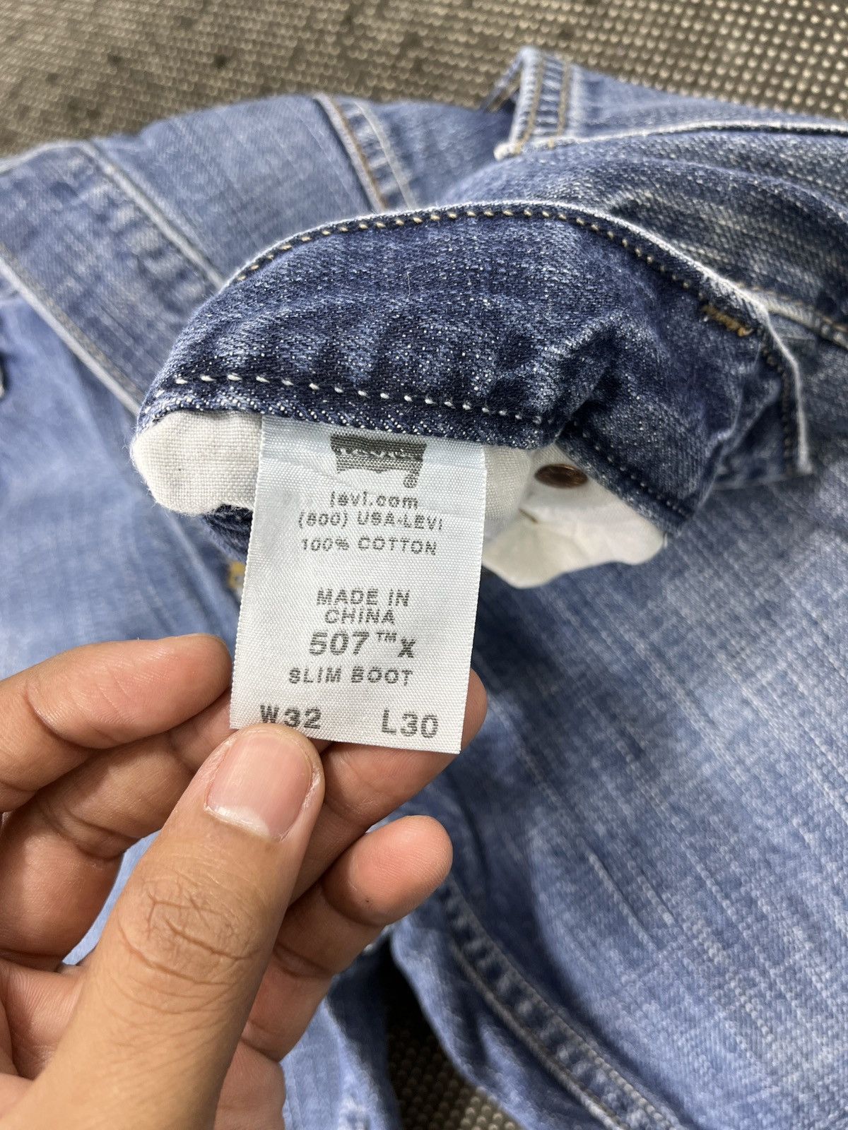 Levi's Vintage Levis 507 Slim Flare Jeans - J708 Size US 34 / EU 50 - 8 Thumbnail
