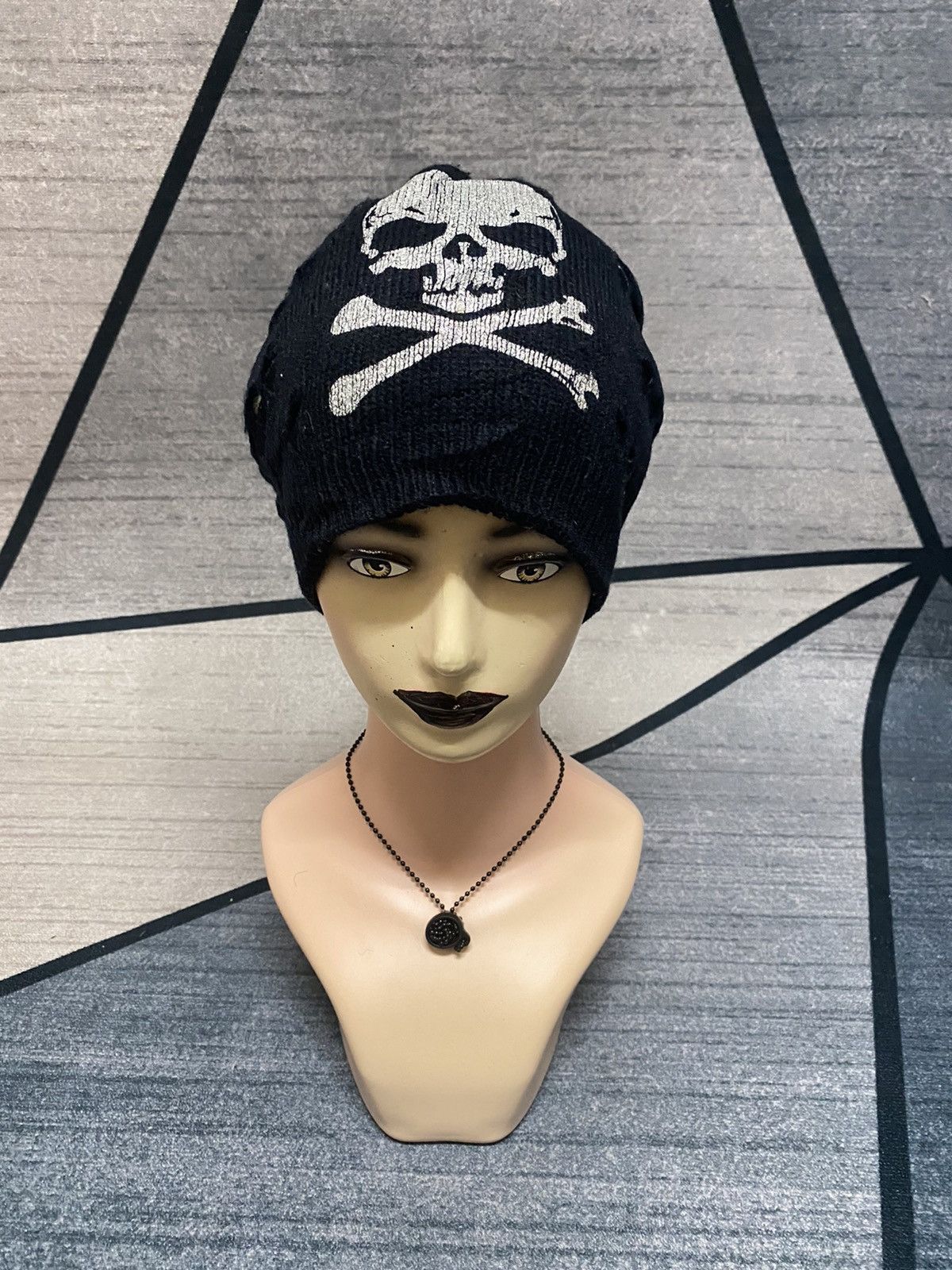 Japanese Brand Unknown Skeleton Skull Reversible Distressed Design Beanie Size ONE SIZE - 1 Thumbnail