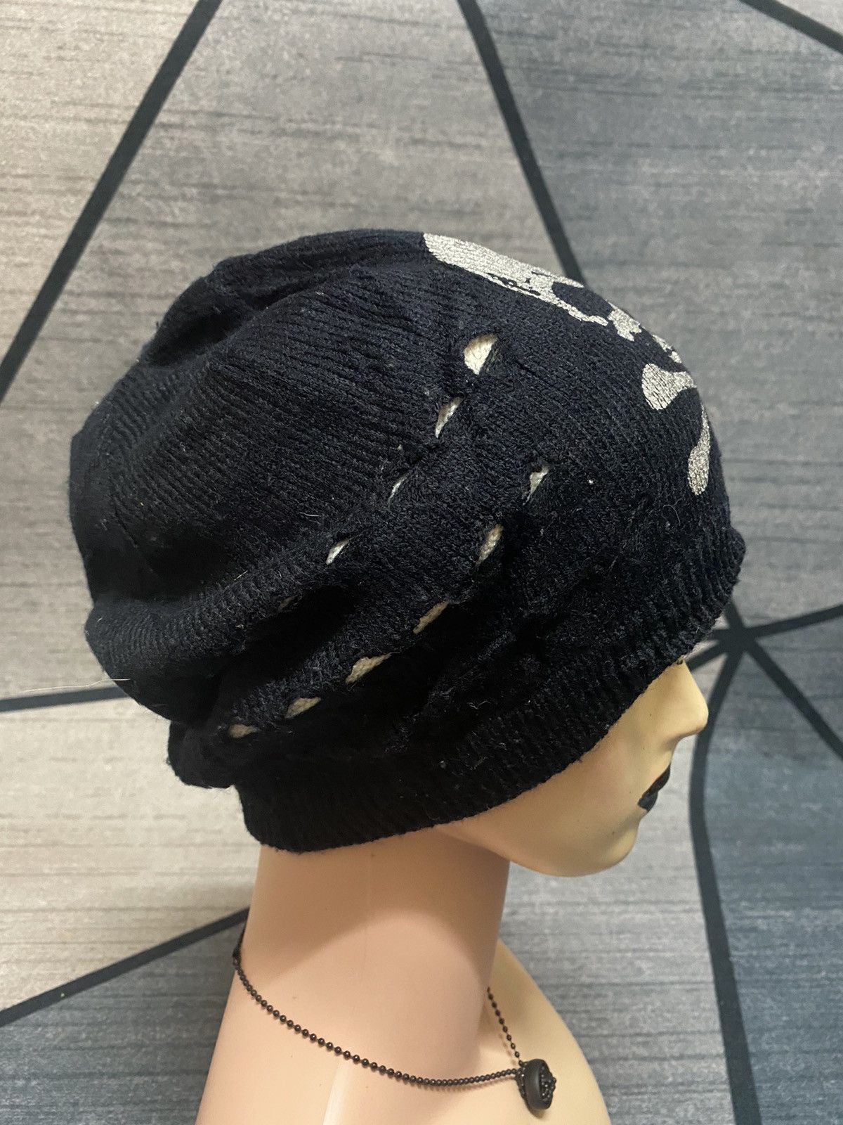 Japanese Brand Unknown Skeleton Skull Reversible Distressed Design Beanie Size ONE SIZE - 3 Thumbnail
