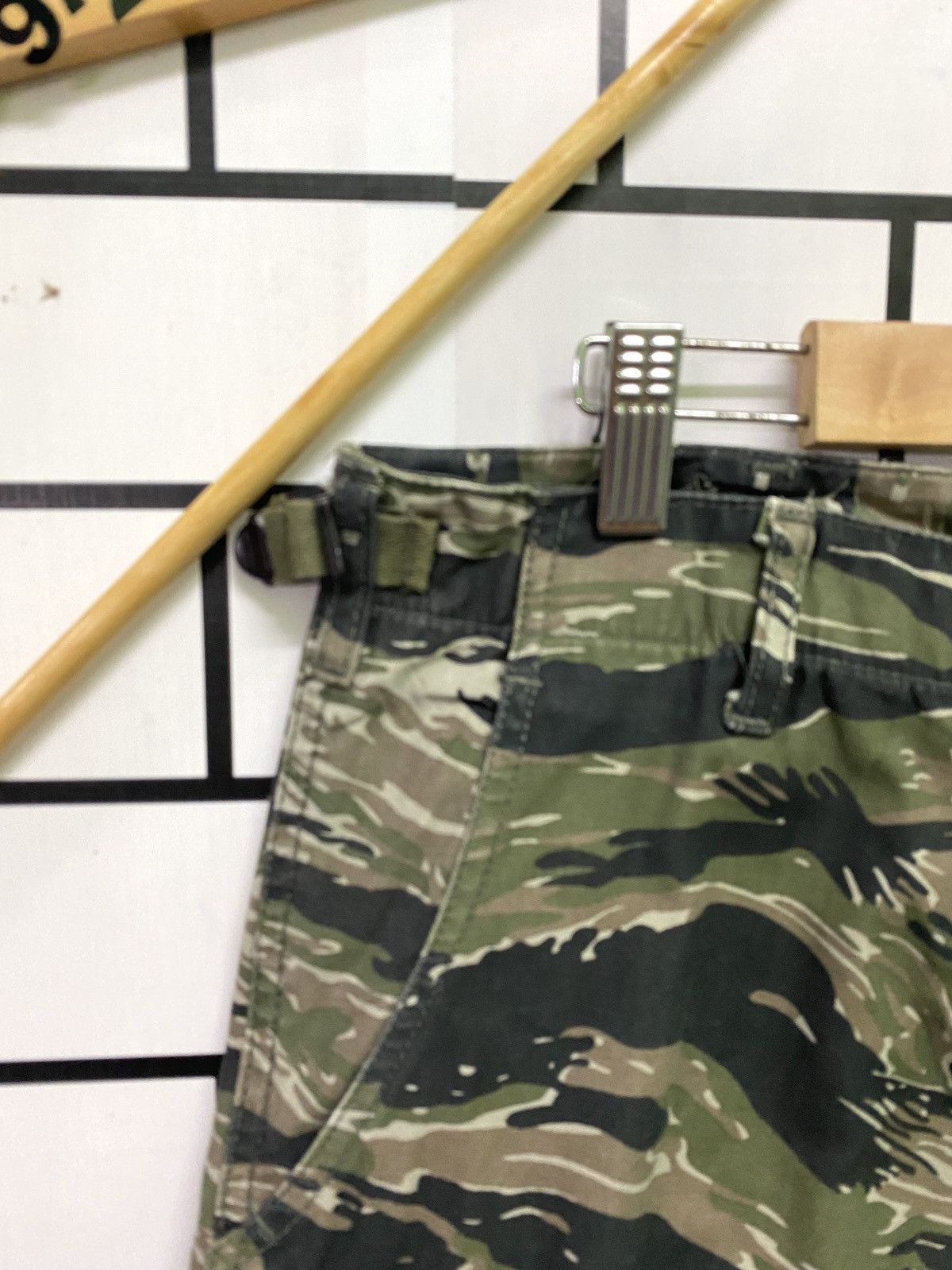 Vintage Vtg Army Cab Clothing Camo Military Tactical Cargo Pants Size US 33 - 11 Thumbnail