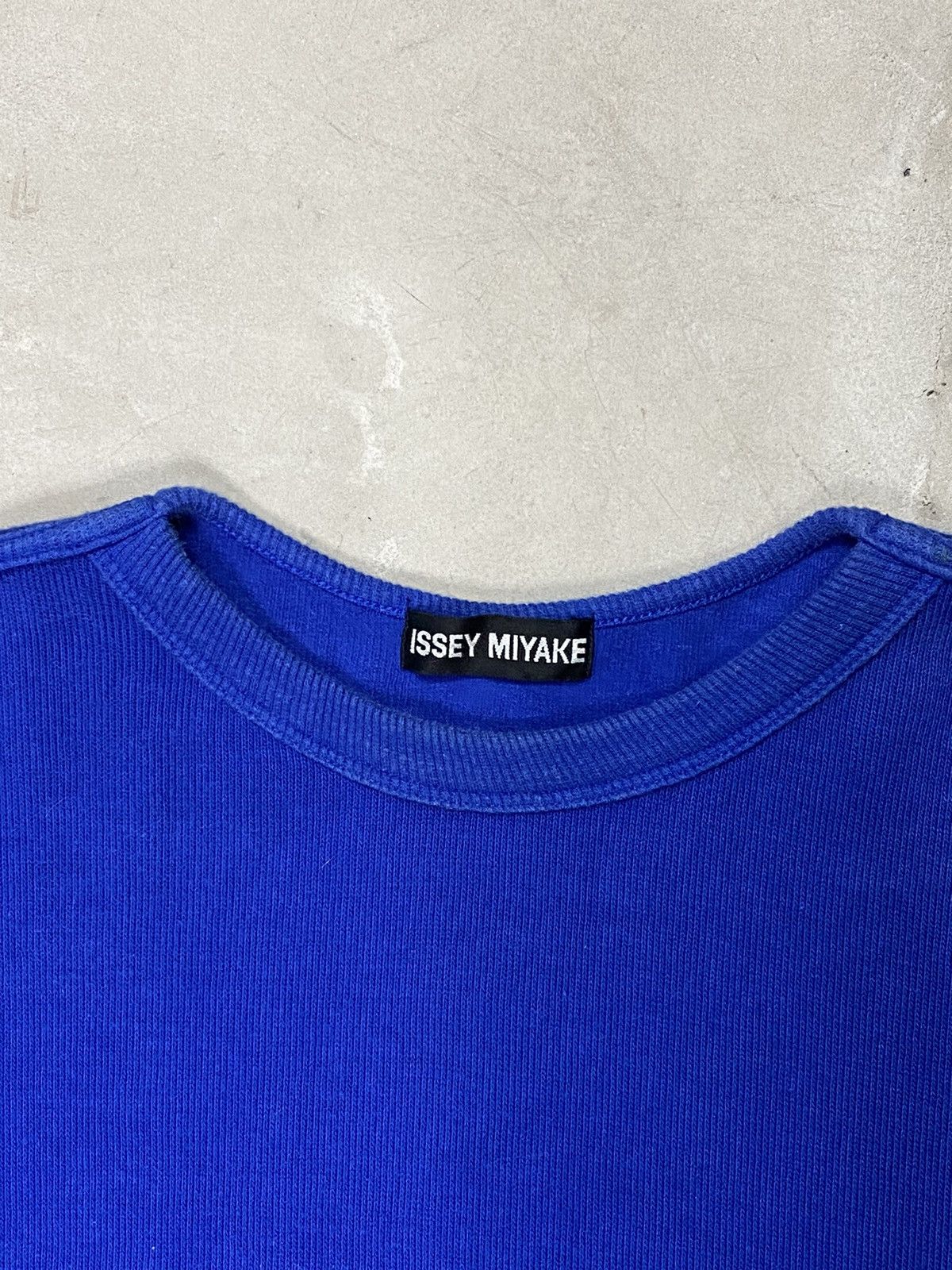Issey Miyake Issey Miyake Logo Sweater Size US M / EU 48-50 / 2 - 6 Thumbnail