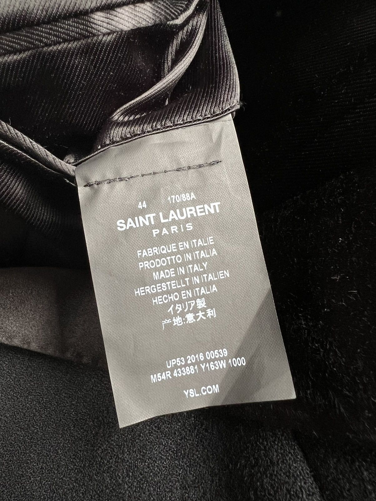 Hedi Slimane × Saint Laurent Paris 16FW 70’s Peaked Satin Lapel Coat sz44 Size US S / EU 44-46 / 1 - 8 Thumbnail
