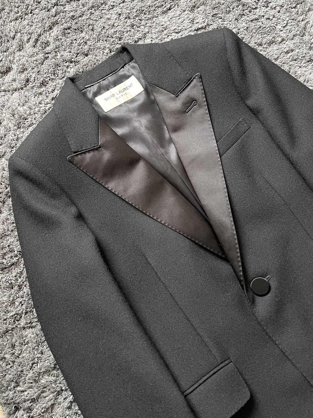Hedi Slimane × Saint Laurent Paris 16FW 70’s Peaked Satin Lapel Coat sz44 Size US S / EU 44-46 / 1 - 3 Thumbnail