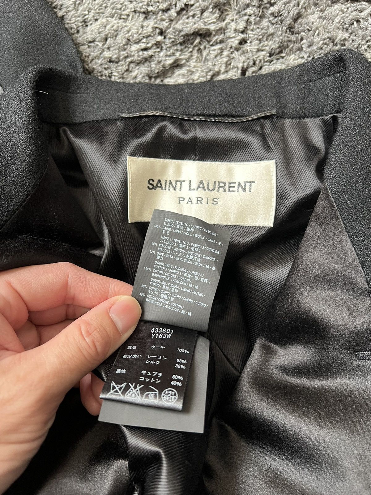 Hedi Slimane × Saint Laurent Paris 16FW 70’s Peaked Satin Lapel Coat sz44 Size US S / EU 44-46 / 1 - 7 Thumbnail