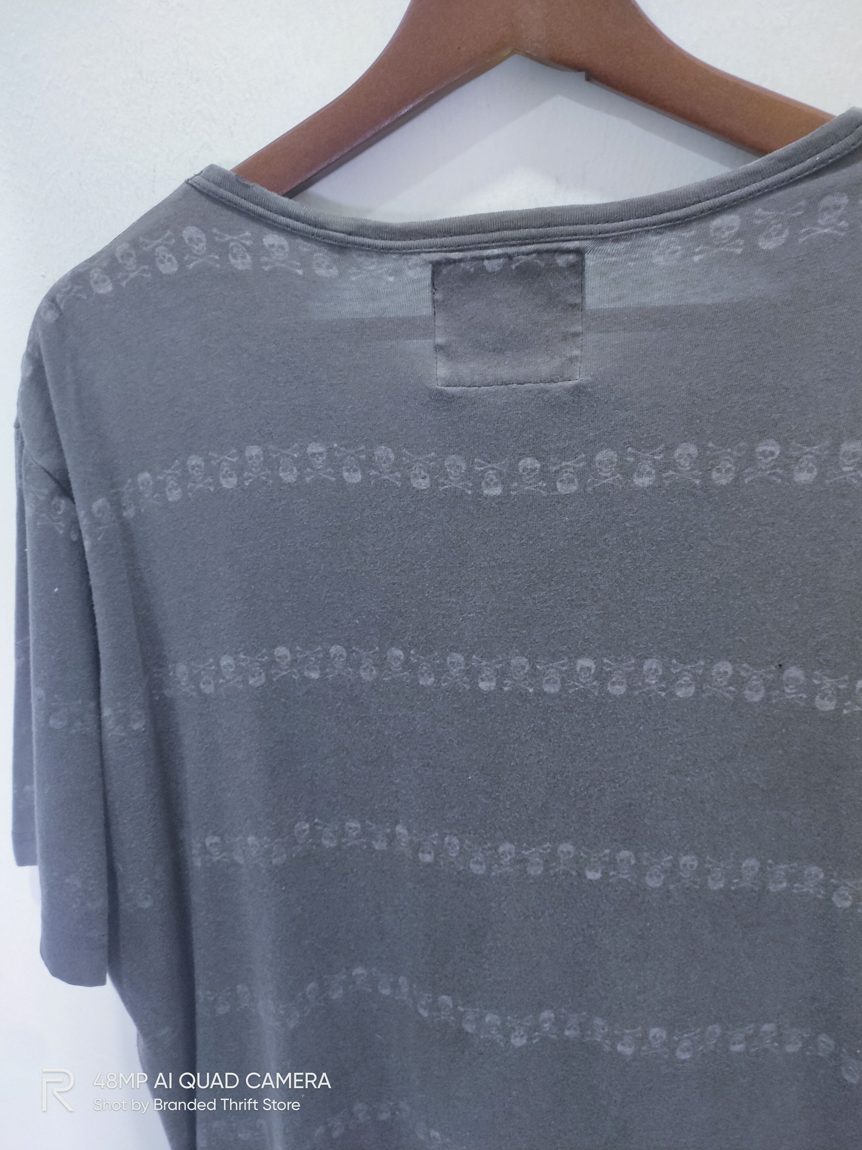 Uniqlo Vintage UNIQLO Patchwork Monogram Skull Fullprint Tee Shirt Size US XL / EU 56 / 4 - 7 Thumbnail