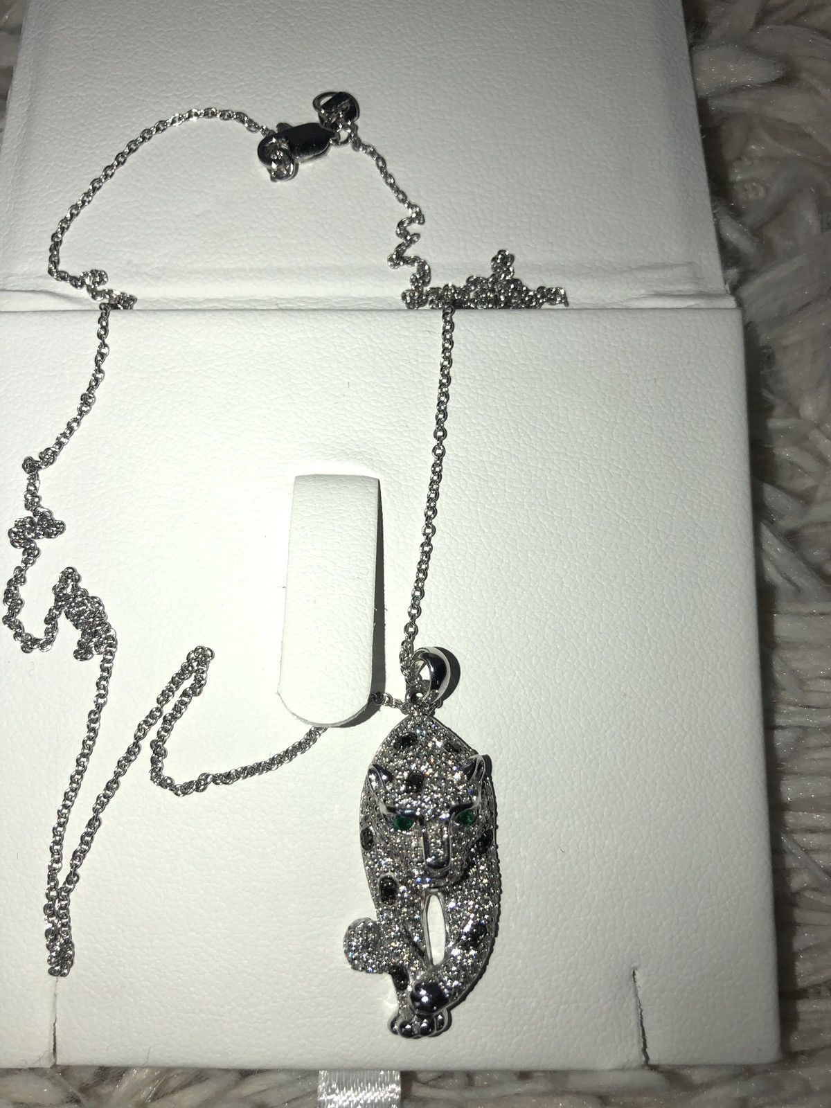 Jewelry RETAIL:$2,240.00 14k White Gold Diamond & Emerald Pendant Size 26 - 4 Thumbnail