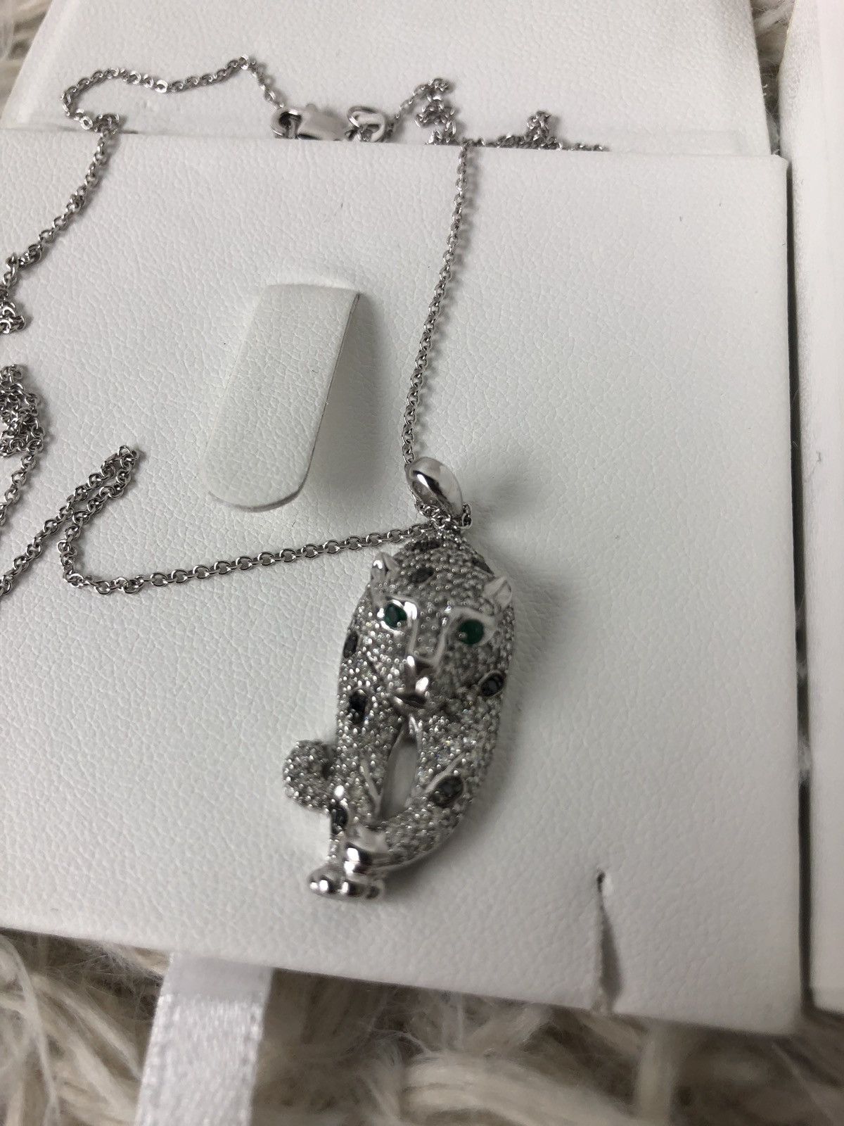 Jewelry RETAIL:$2,240.00 14k White Gold Diamond & Emerald Pendant Size 26 - 5 Thumbnail