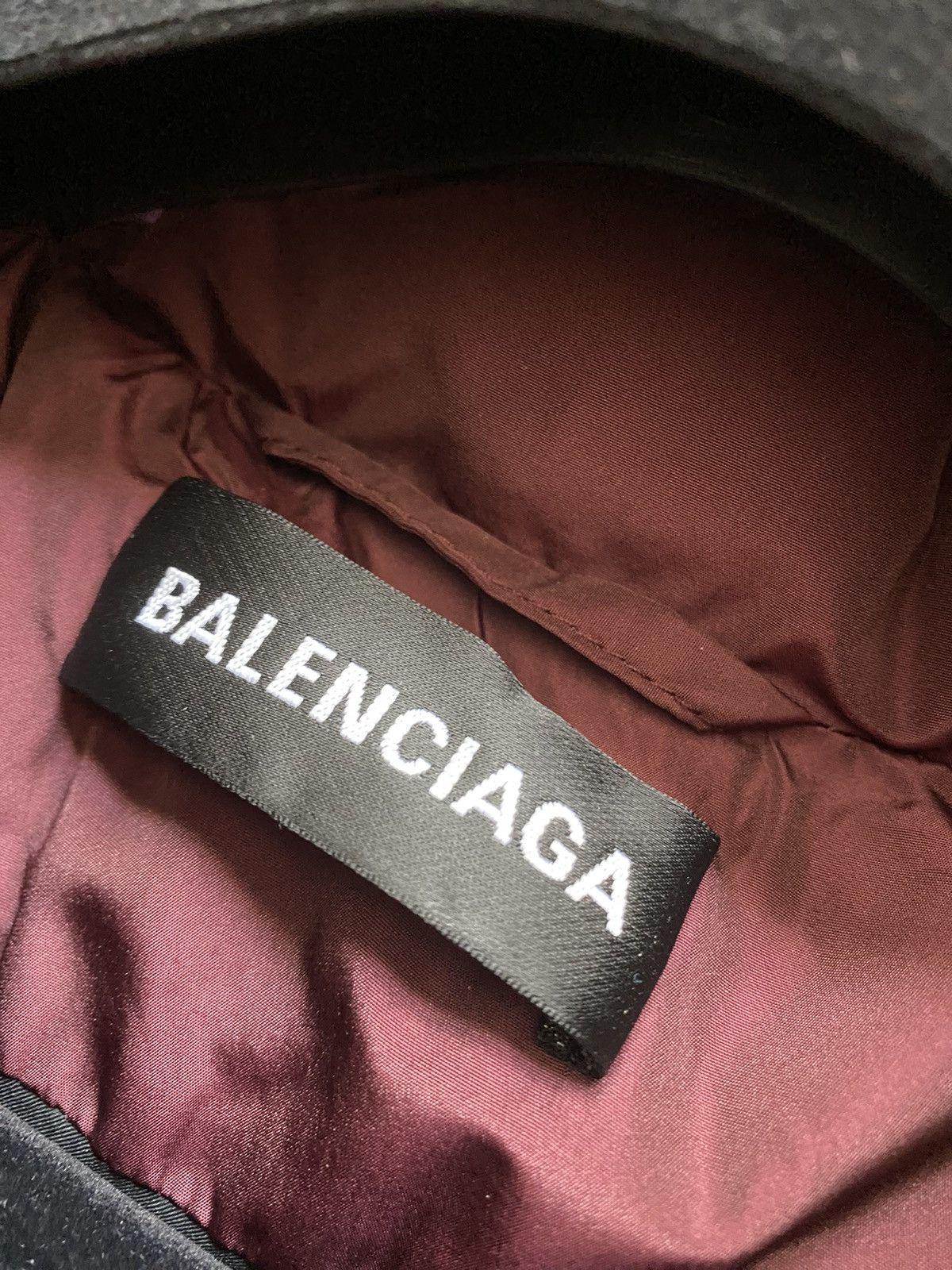 Balenciaga RARE Balenciaga OVERSIZED C-Shape Puffer Jacket Size US XL / EU 56 / 4 - 5 Thumbnail