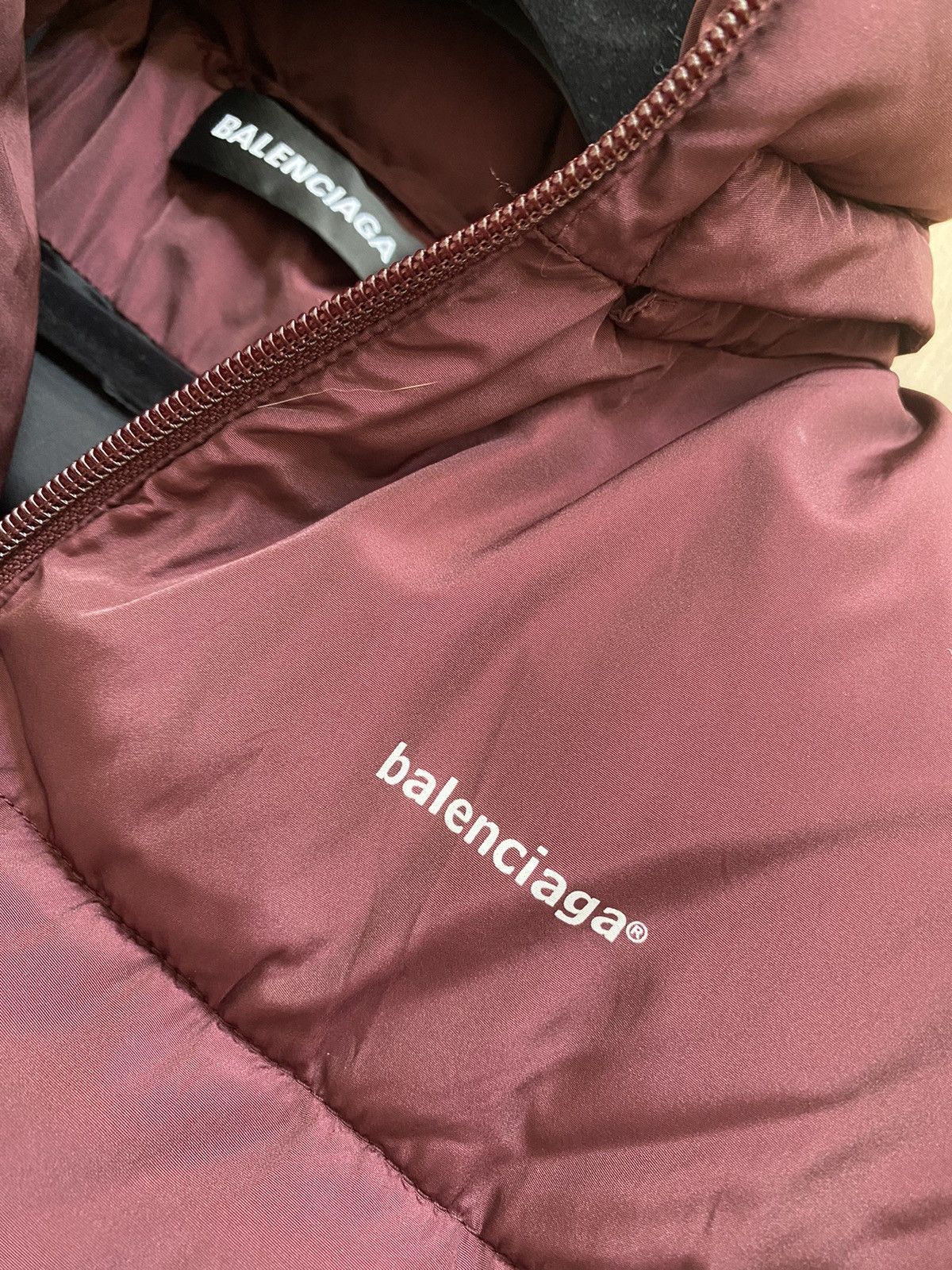Balenciaga RARE Balenciaga OVERSIZED C-Shape Puffer Jacket Size US XL / EU 56 / 4 - 4 Thumbnail