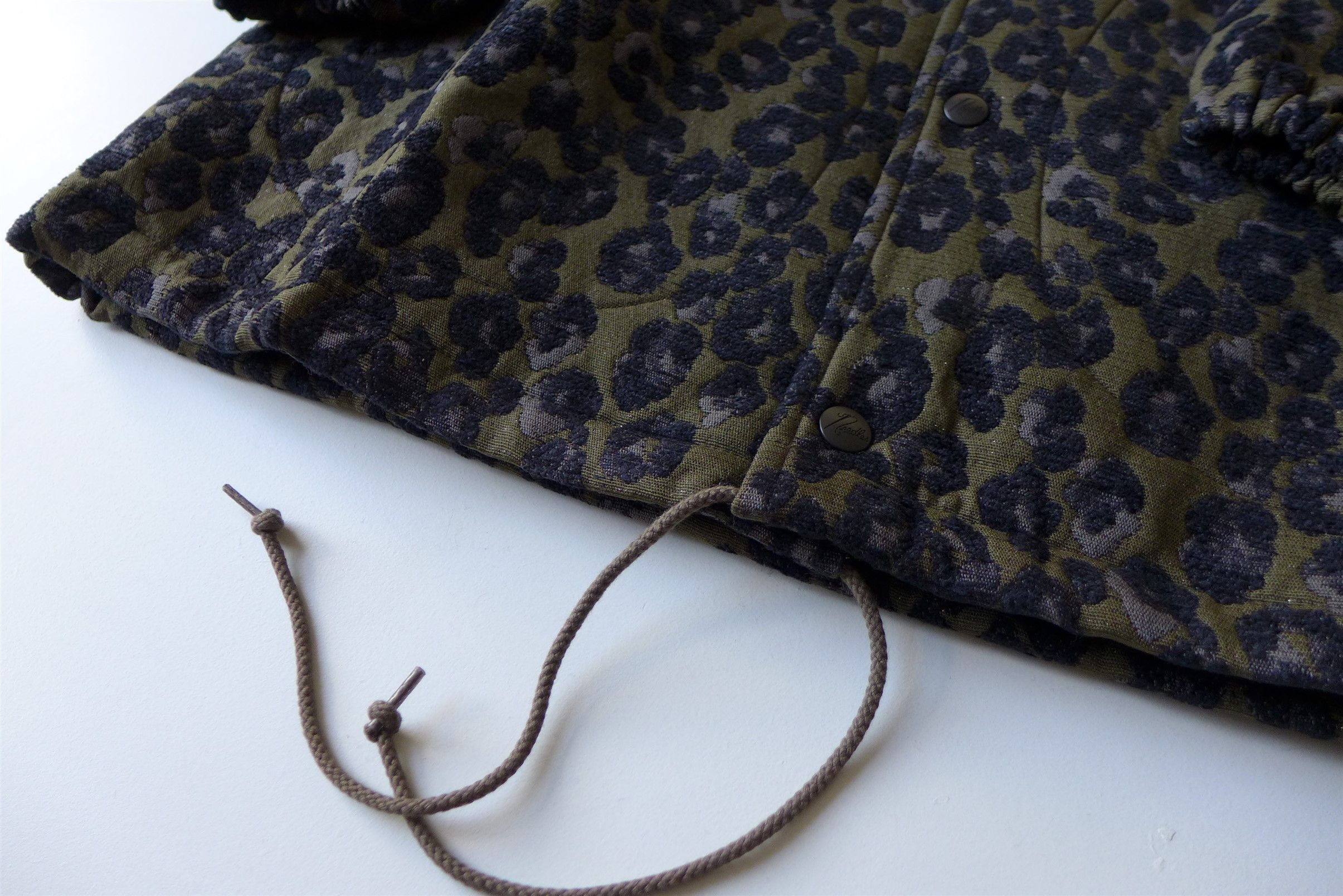 Needles Needles Oversized Leopard Print Coach Jacket: Olive Jacquard Size US S / EU 44-46 / 1 - 10 Thumbnail
