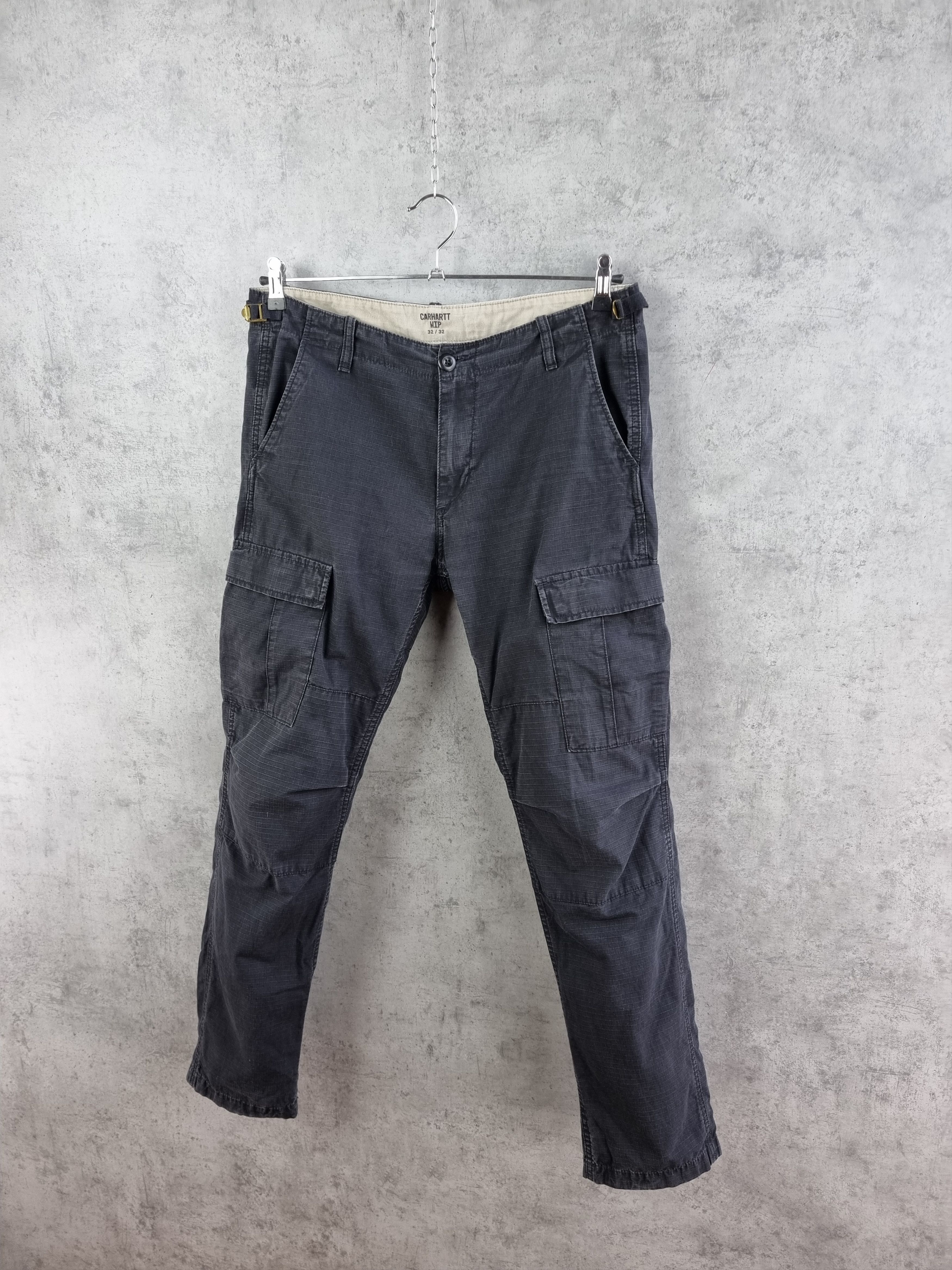 Carhartt × Carhartt Wip Carhartt Wip Faded Black Cargo Pants Size US 32 / EU 48 - 2 Thumbnail