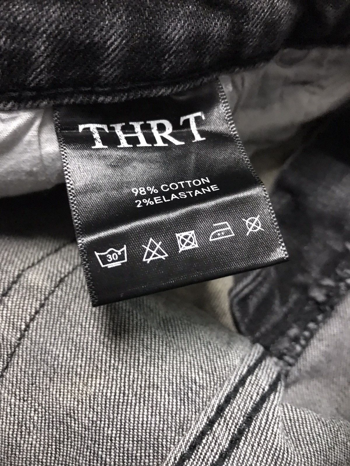Hysteric Glamour × Japanese Brand 🔥🔥THRT Skull Fullprint Distressed Punk Style Jeans Very Rare Size US 30 / EU 46 - 9 Thumbnail