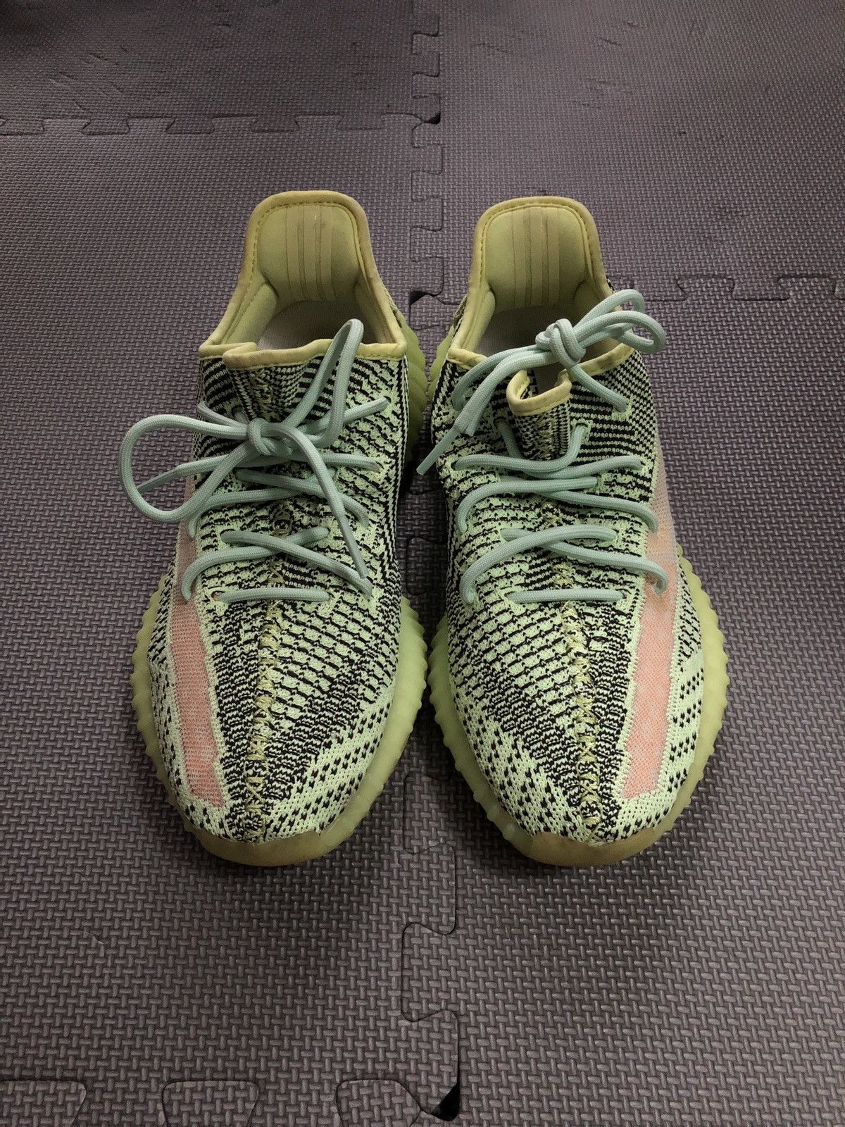 Adidas × Kanye West Yeezy Boost 350 V2 Yeezreel, Size 9.5 Size US 9.5 / EU 42-43 - 1 Thumbnail