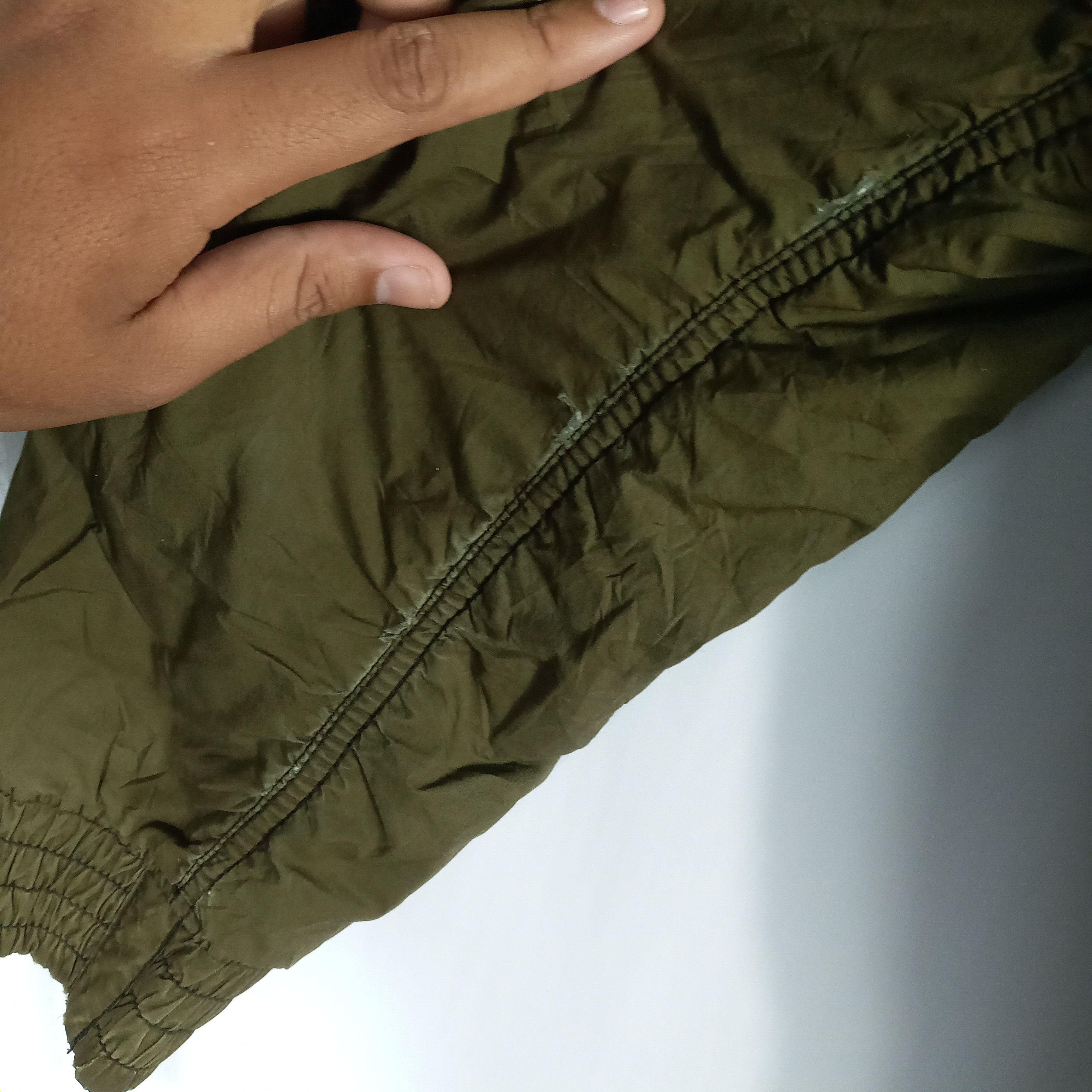 Japanese Brand Japanese Brand Uniqlo Military Army Green Jacket Hoodie Size US M / EU 48-50 / 2 - 5 Thumbnail
