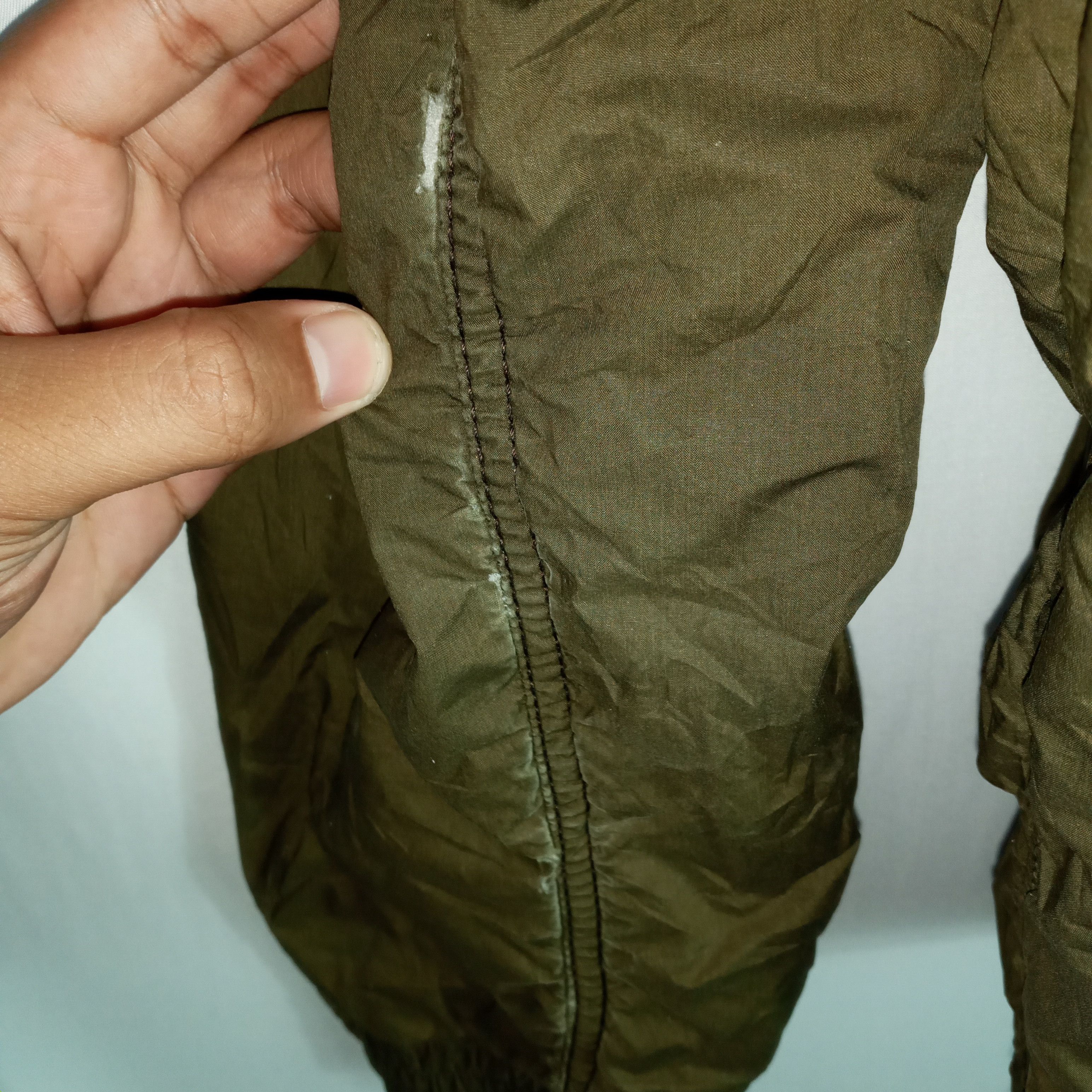 Japanese Brand Japanese Brand Uniqlo Military Army Green Jacket Hoodie Size US M / EU 48-50 / 2 - 12 Thumbnail