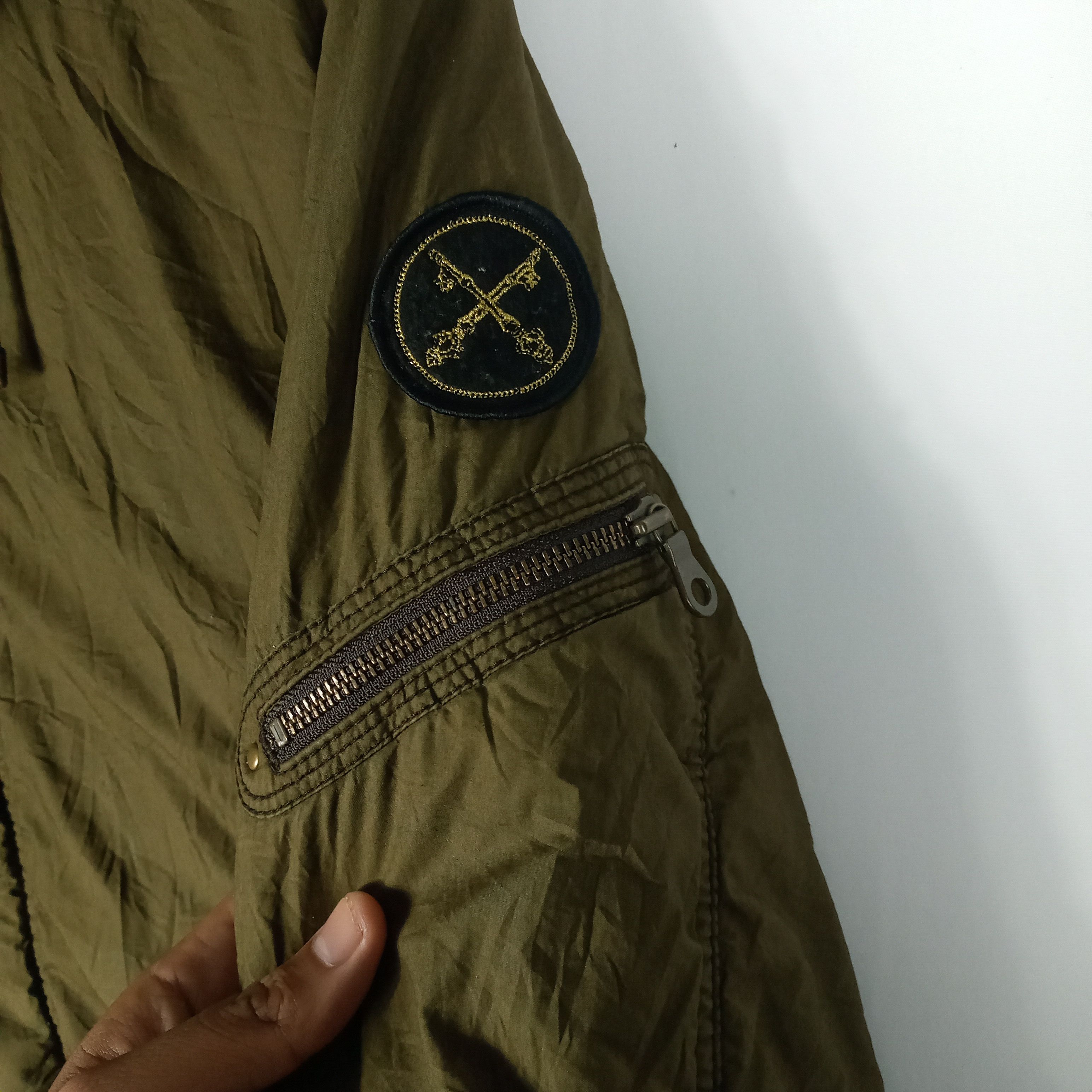 Japanese Brand Japanese Brand Uniqlo Military Army Green Jacket Hoodie Size US M / EU 48-50 / 2 - 4 Thumbnail