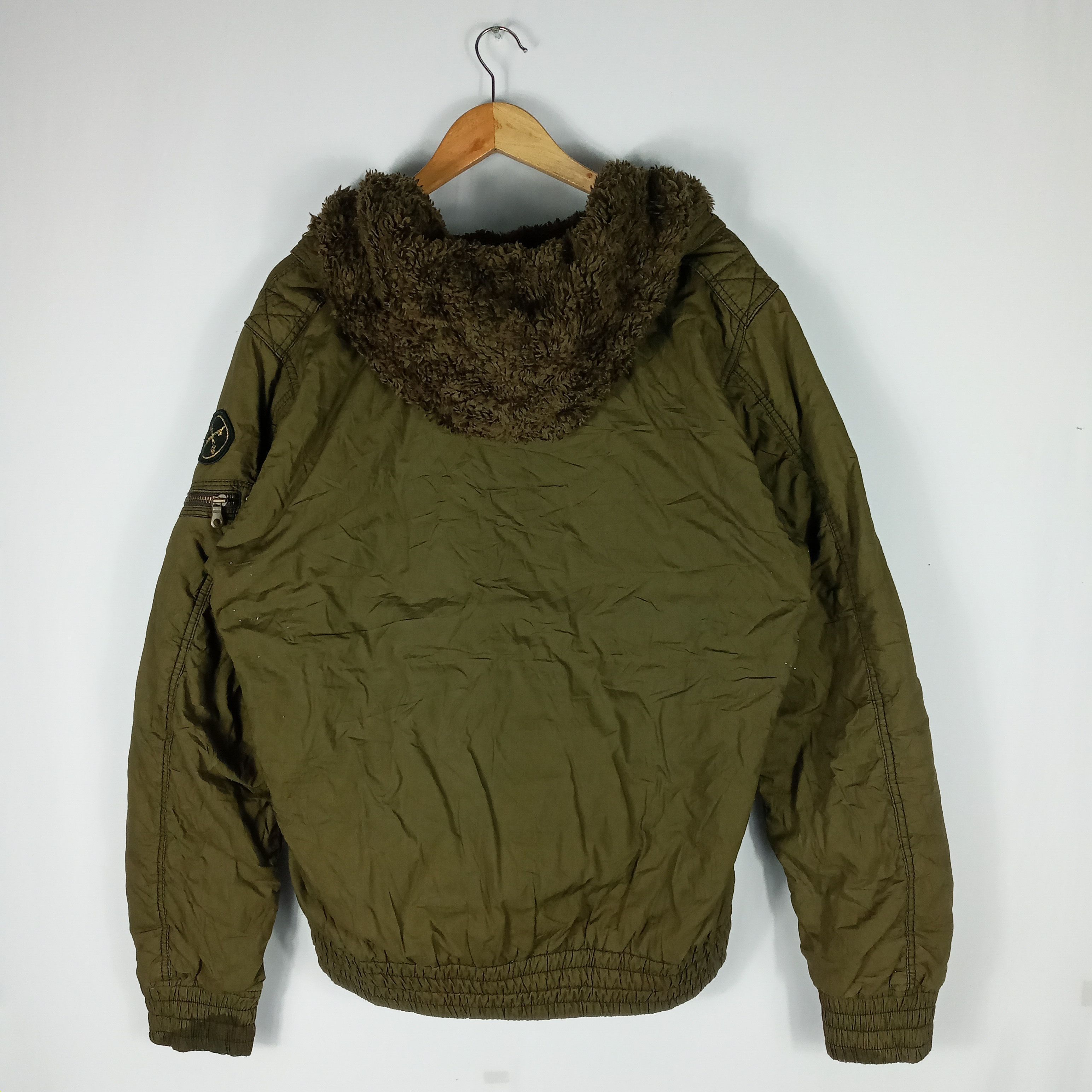 Japanese Brand Japanese Brand Uniqlo Military Army Green Jacket Hoodie Size US M / EU 48-50 / 2 - 2 Thumbnail