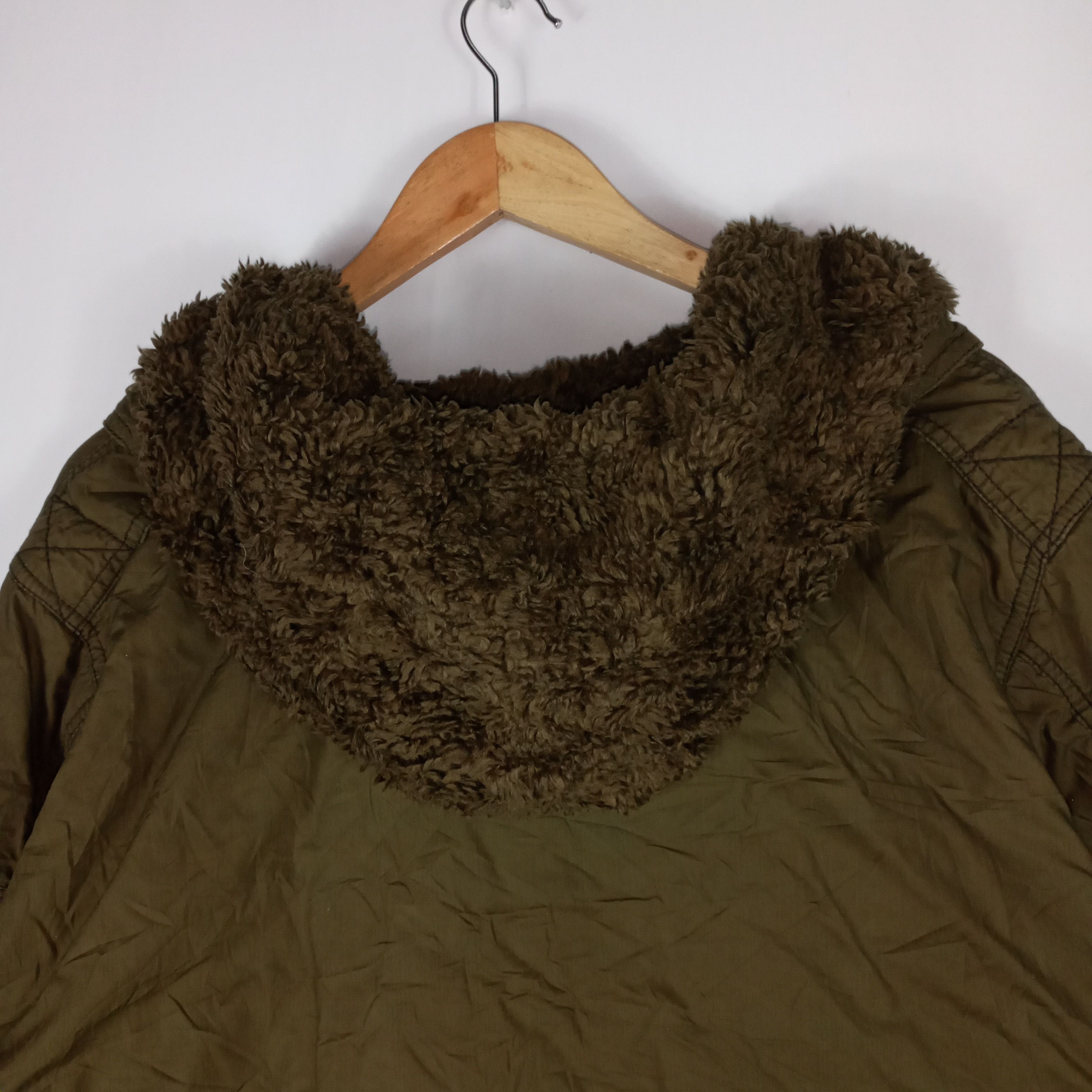 Japanese Brand Japanese Brand Uniqlo Military Army Green Jacket Hoodie Size US M / EU 48-50 / 2 - 8 Thumbnail