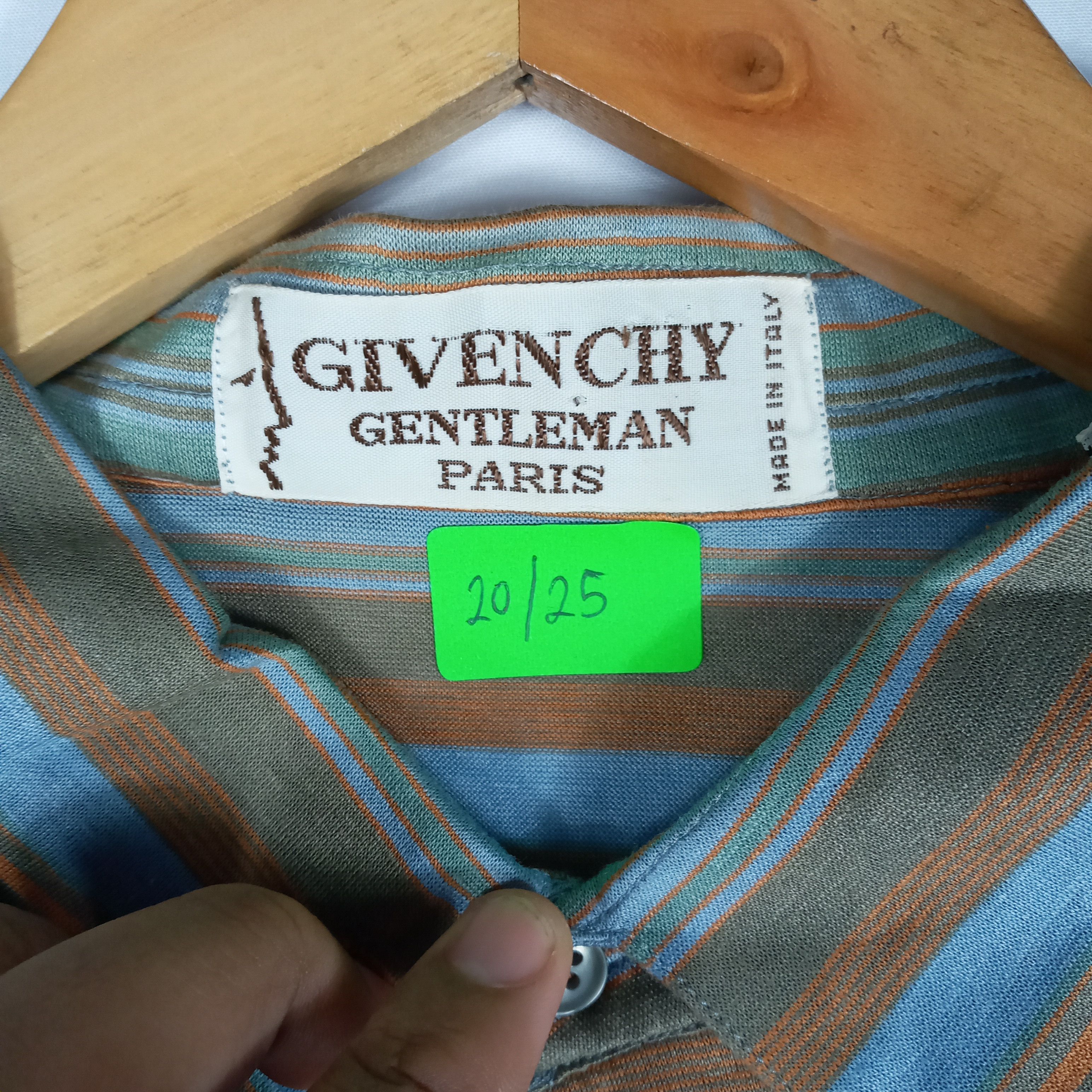 Givenchy Vintage Givenchy Colourful Stripes Classic Polo Shirt Size US S / EU 44-46 / 1 - 10 Thumbnail