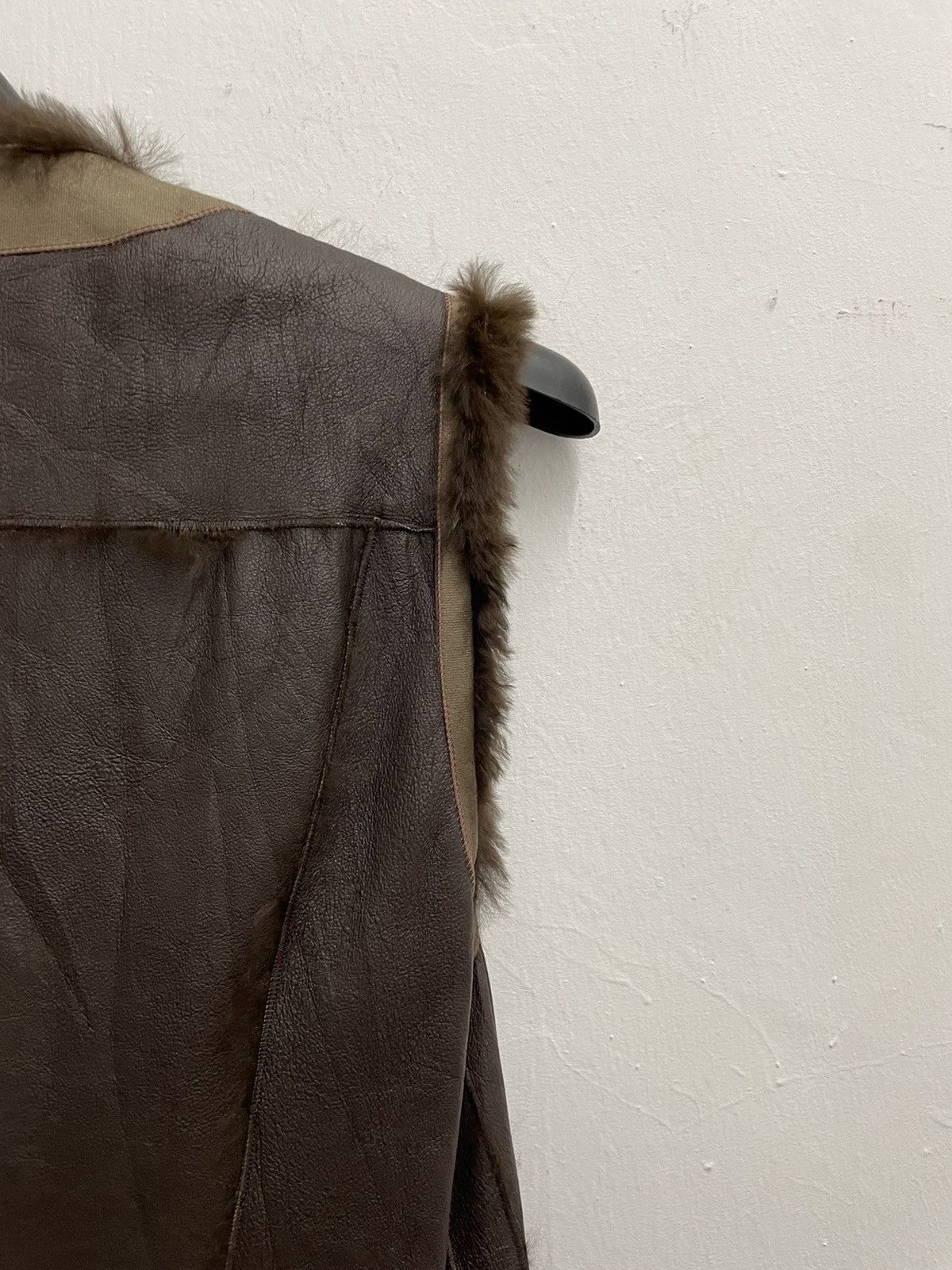 Gucci Gucci The Natural Lapin Fur Leather Vest Jackets Size 38 Size XS / US 0-2 / IT 36-38 - 8 Thumbnail