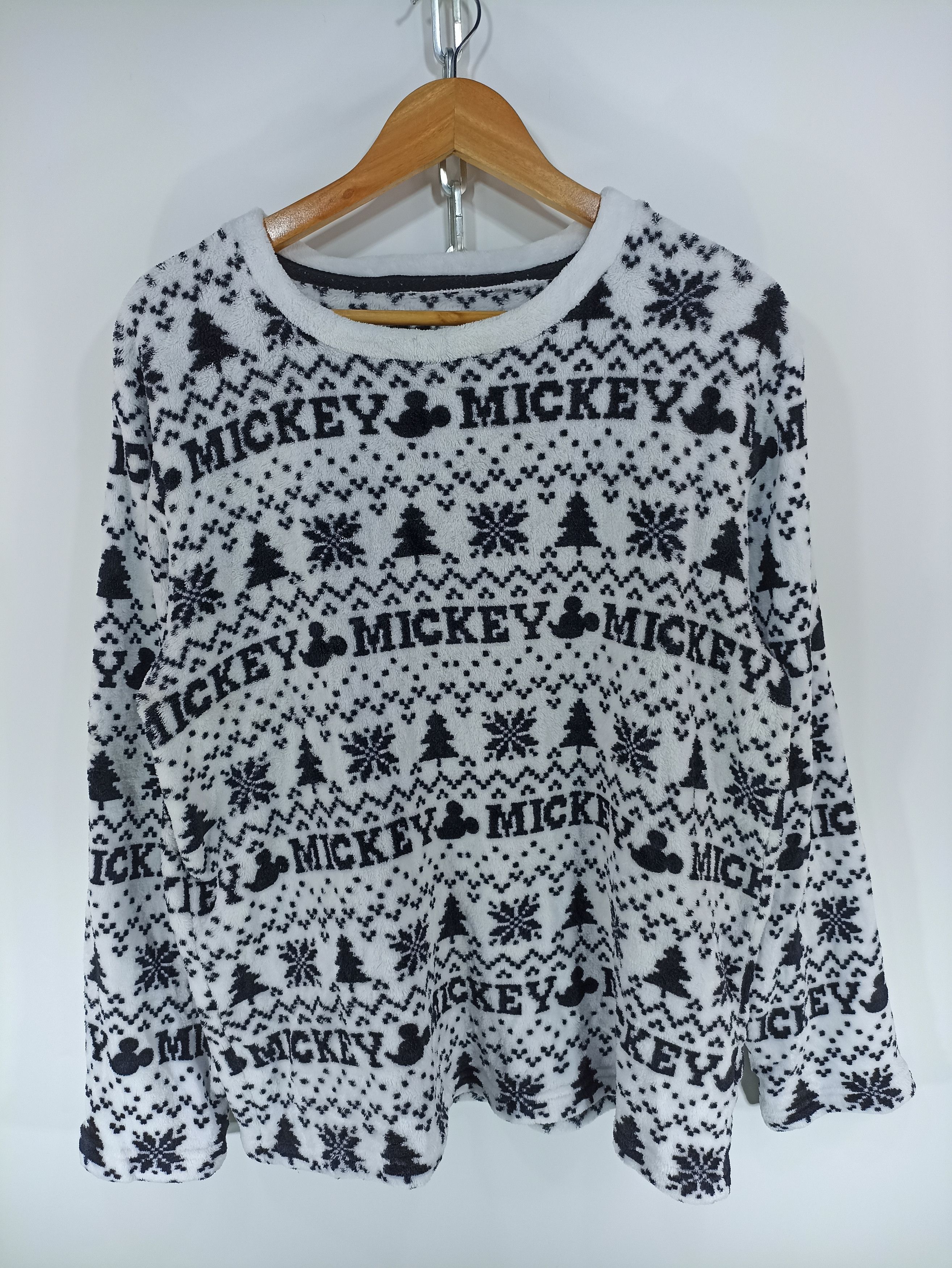 Disney × Japanese Brand × Uniqlo Uniqlo Disney Mickey mouse fleece Size US M / EU 48-50 / 2 - 1 Thumbnail