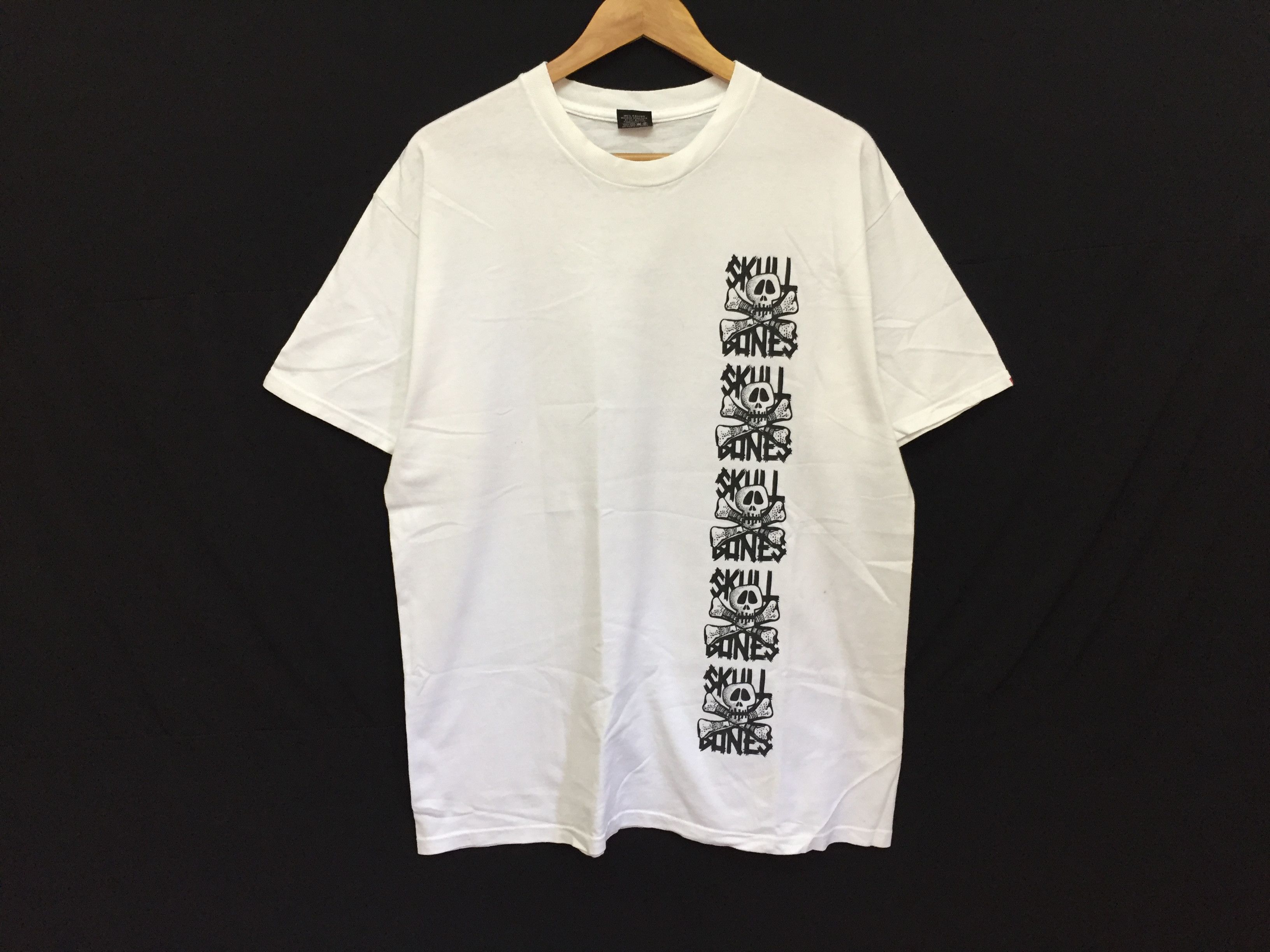 Stussy 2005 WTAPS X STUSSY cross bone tee special colab Size US L / EU 52-54 / 3 - 4 Thumbnail