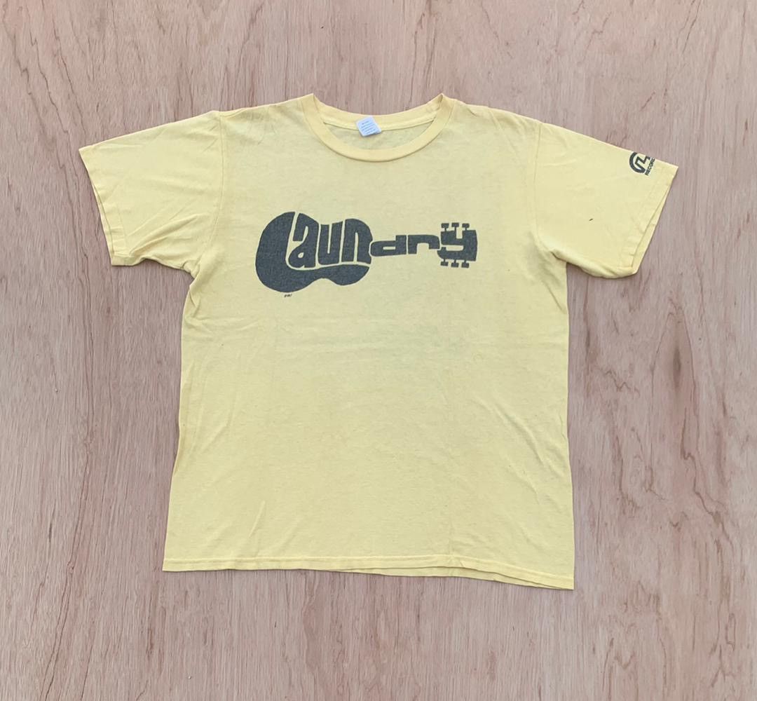 Band Tees × Vintage vintage tee B2 Laundry Fingerstop 72 tour music Size US M / EU 48-50 / 2 - 3 Thumbnail