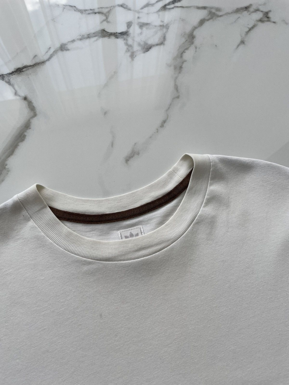 Adidas × Vintage Vintage Adidas Big Logo Y2K Tee Shirt Size M Size US M / EU 48-50 / 2 - 6 Thumbnail