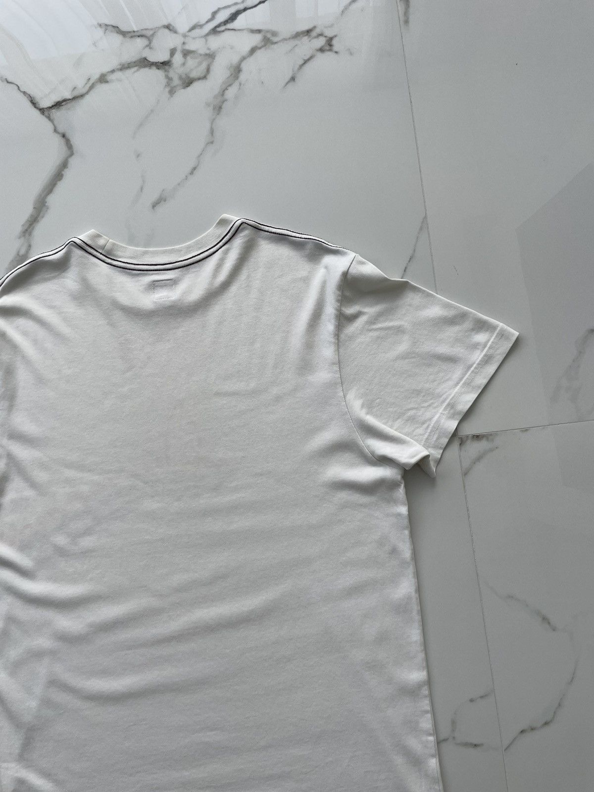 Adidas × Vintage Vintage Adidas Big Logo Y2K Tee Shirt Size M Size US M / EU 48-50 / 2 - 11 Thumbnail
