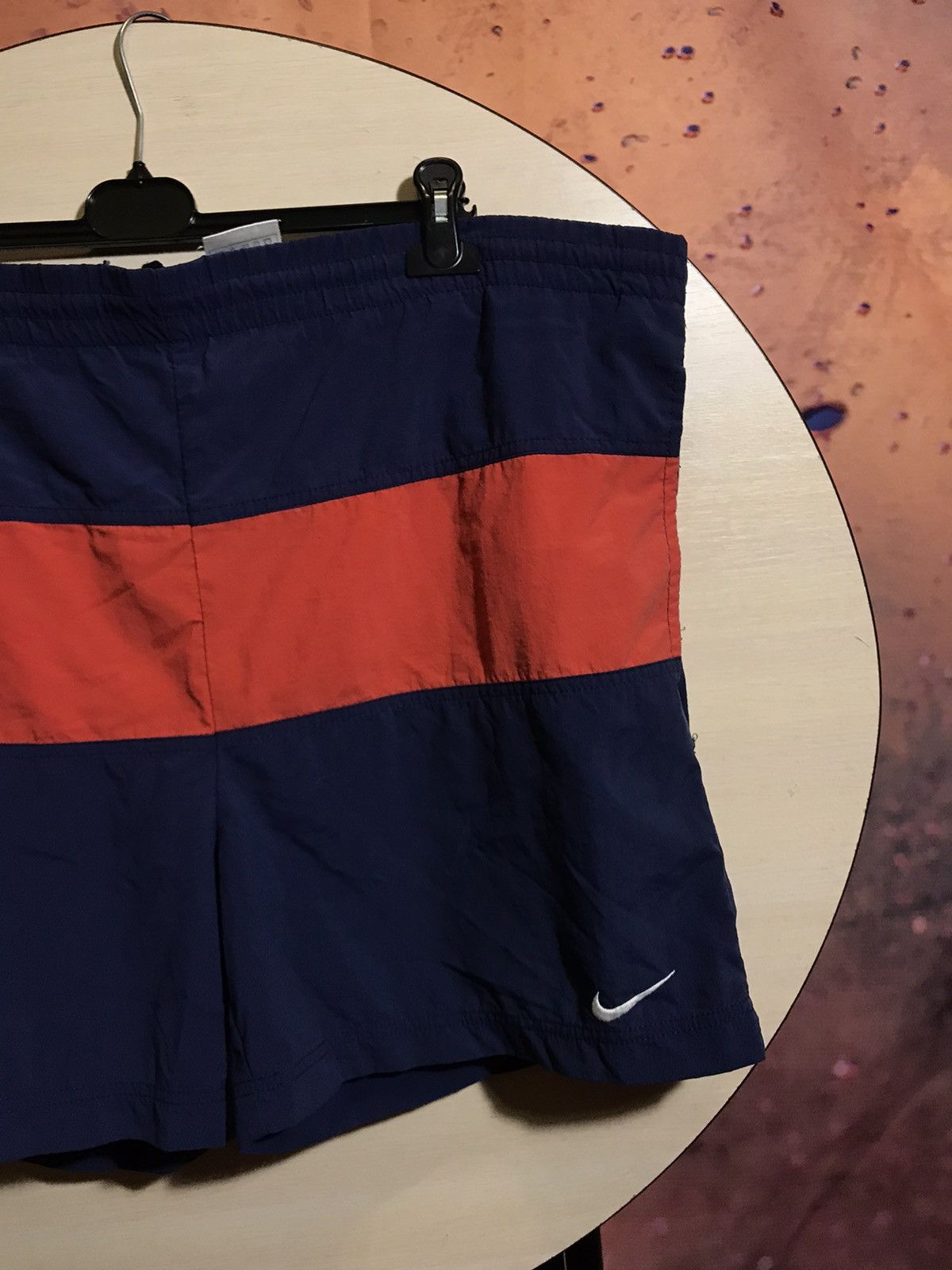 Vintage Vintage Nike streetwear big swoosh shorts Size US 34 / EU 50 - 4 Thumbnail