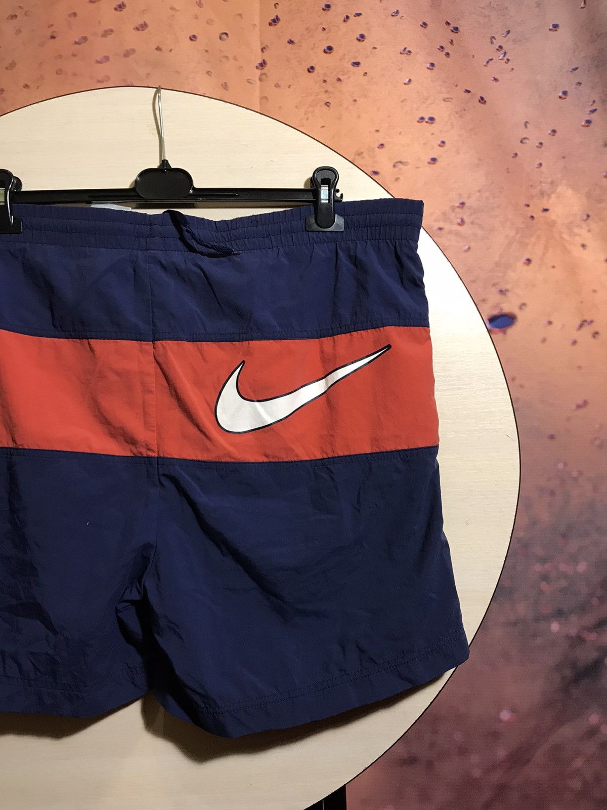 Vintage Vintage Nike streetwear big swoosh shorts Size US 34 / EU 50 - 2 Thumbnail