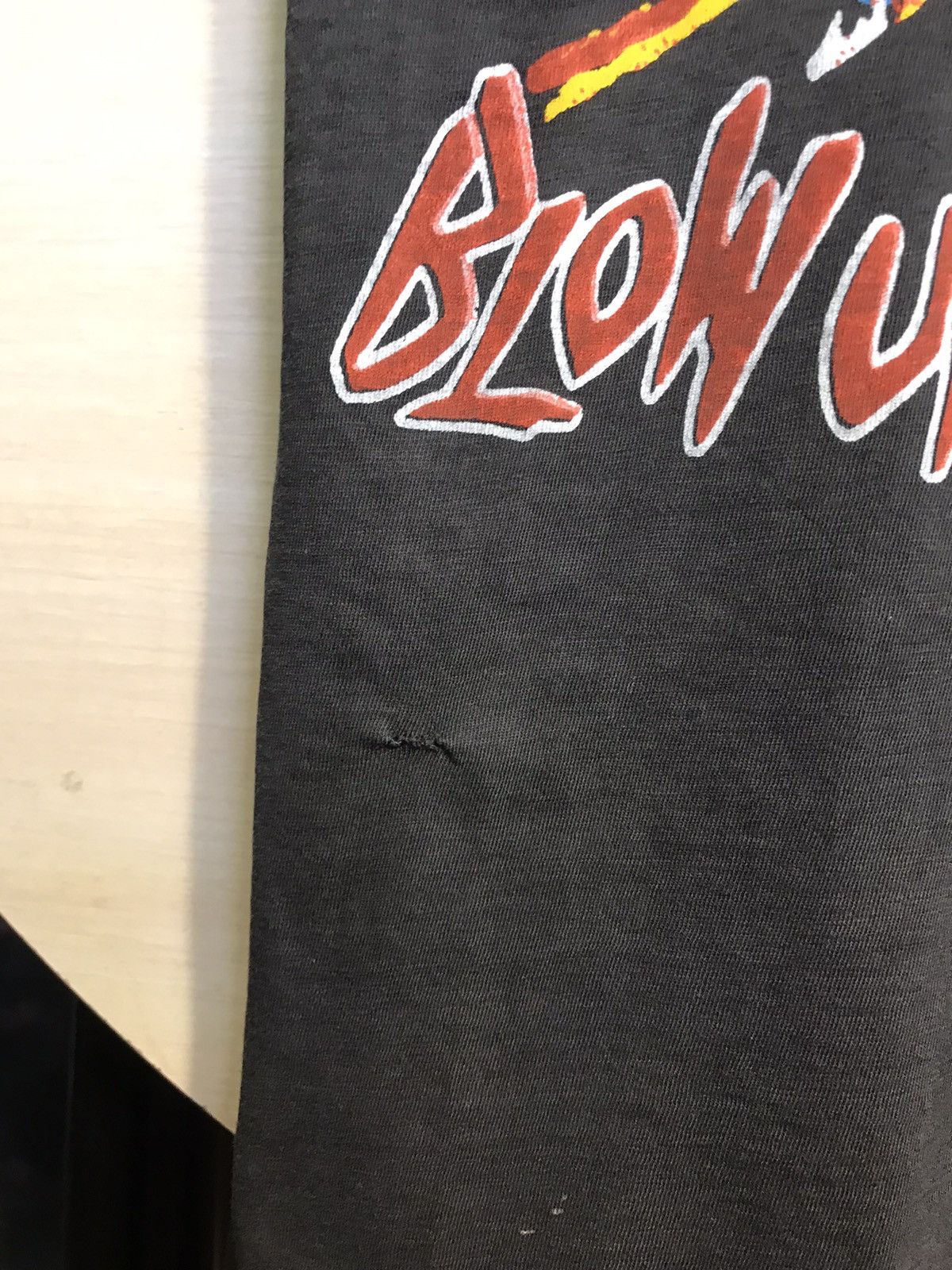 AC/DC Vintage Ac Dc blow up tour band tee Size US S / EU 44-46 / 1 - 6 Thumbnail