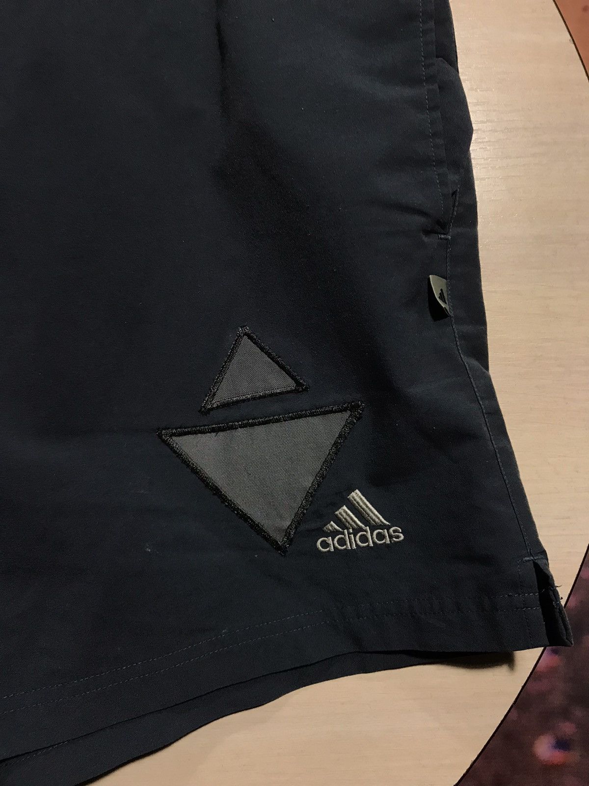 Adidas × Vintage Vintage Adidas streetwear shorts Size US 36 / EU 52 - 3 Thumbnail