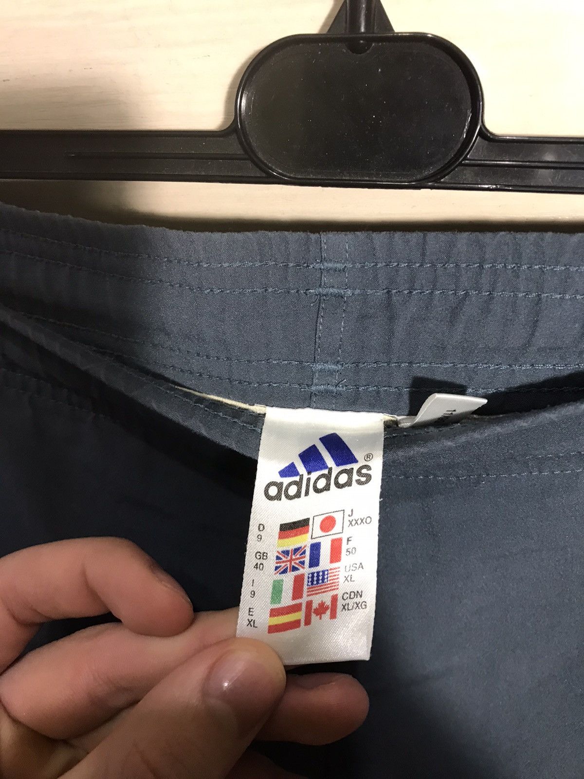 Adidas × Vintage Vintage Adidas streetwear shorts Size US 36 / EU 52 - 4 Thumbnail