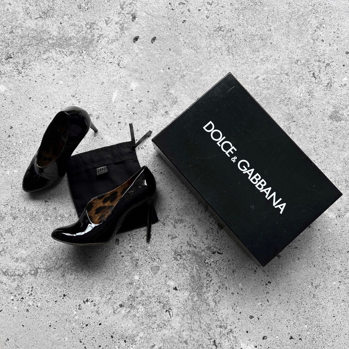 Designer × Dolce & Gabbana Dolce&Gabbana Black Asymmetrical Patent Leather High Heels Size US 9 / IT 39 - 1 Thumbnail