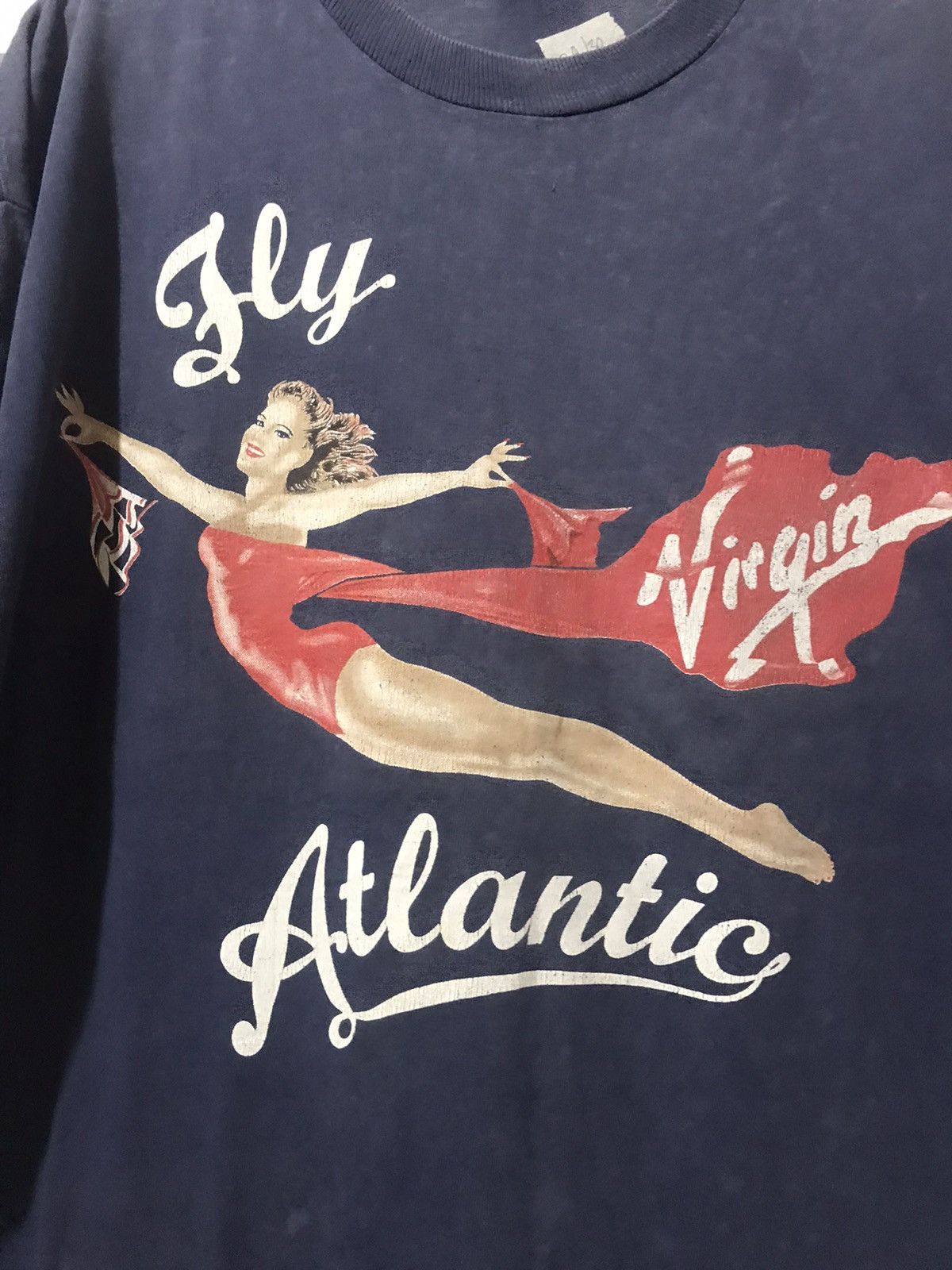 Vintage Vintage 90s Fly Virgin Atlantic Princess Diana Distress tee Size US XL / EU 56 / 4 - 2 Thumbnail