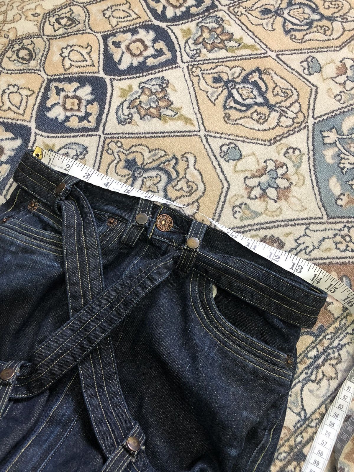Levi's Vintage Levis Red Bondage Punk Denim Mini Skirt Size 27" / US 4 / IT 40 - 21 Thumbnail