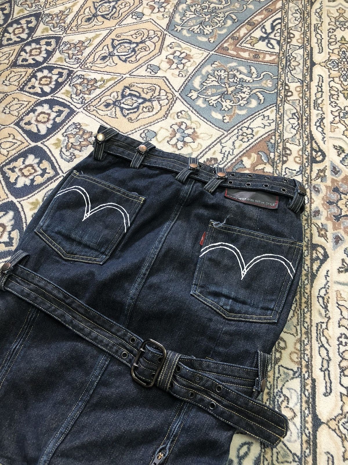 Levi's Vintage Levis Red Bondage Punk Denim Mini Skirt Size 27" / US 4 / IT 40 - 11 Thumbnail