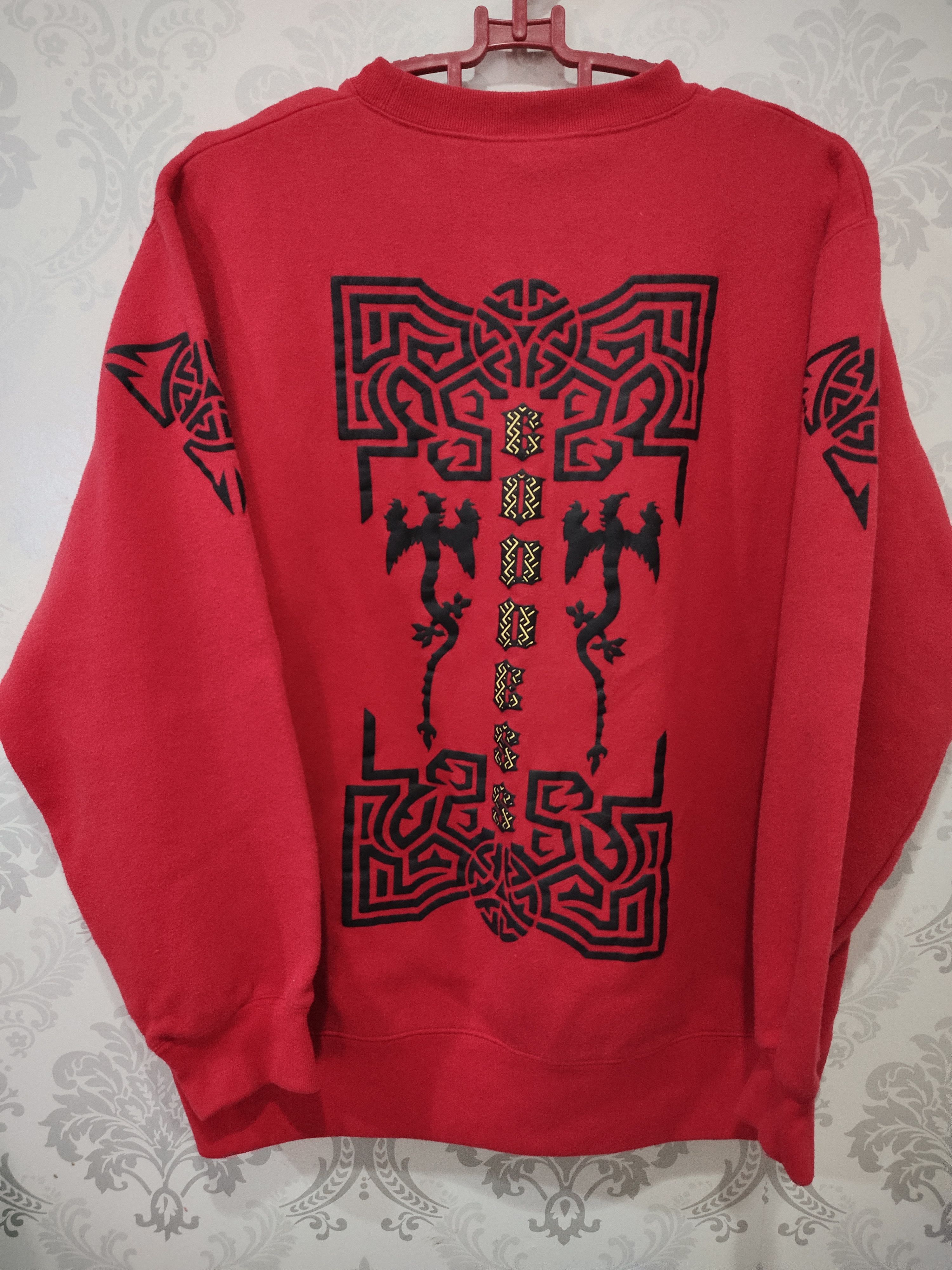 Vintage Vintage 90's Surfing Goddess Tribal Sweatshirt Size US L / EU 52-54 / 3 - 1 Thumbnail