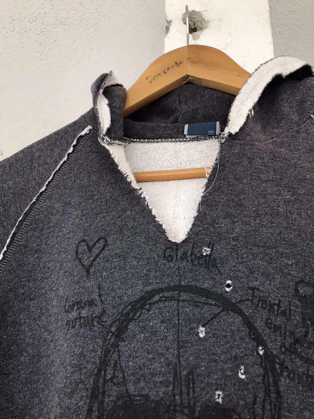20471120 × Beauty Beast × PPFM 90s PPFM Skull Hoodie Size US L / EU 52-54 / 3 - 7 Thumbnail