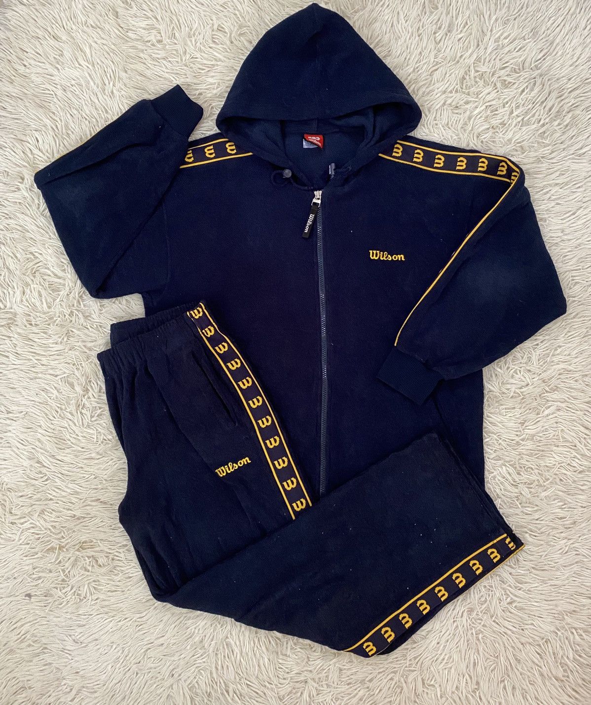 Vintage Vintage One Set Wilson Sweatshirt and Sweatpants Side Tape Size US S / EU 44-46 / 1 - 1 Thumbnail