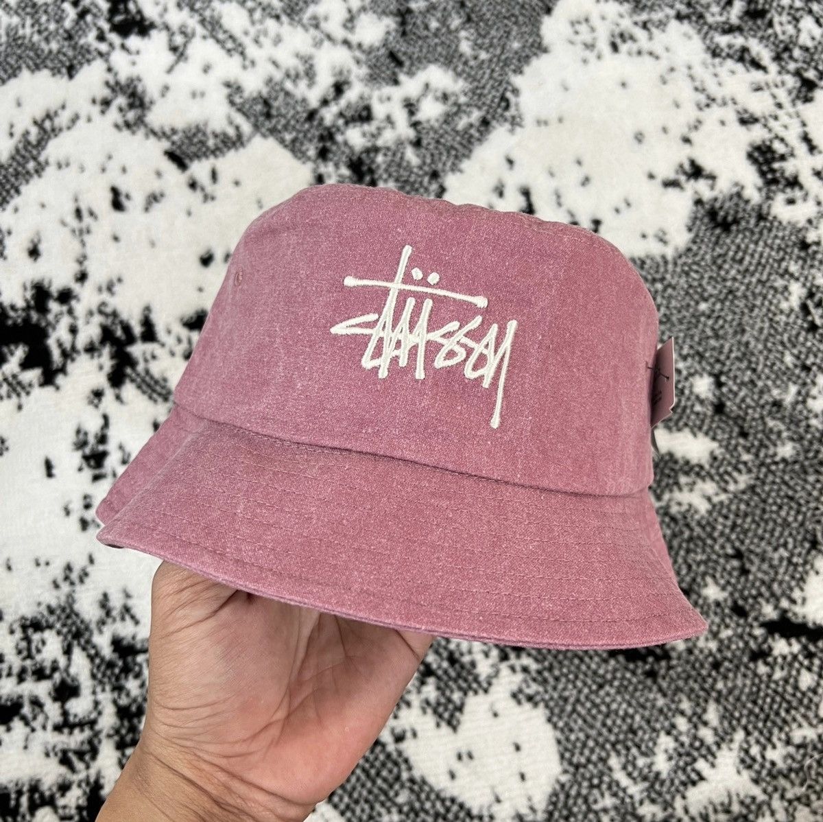 STUSSY CANVAS BUCKET