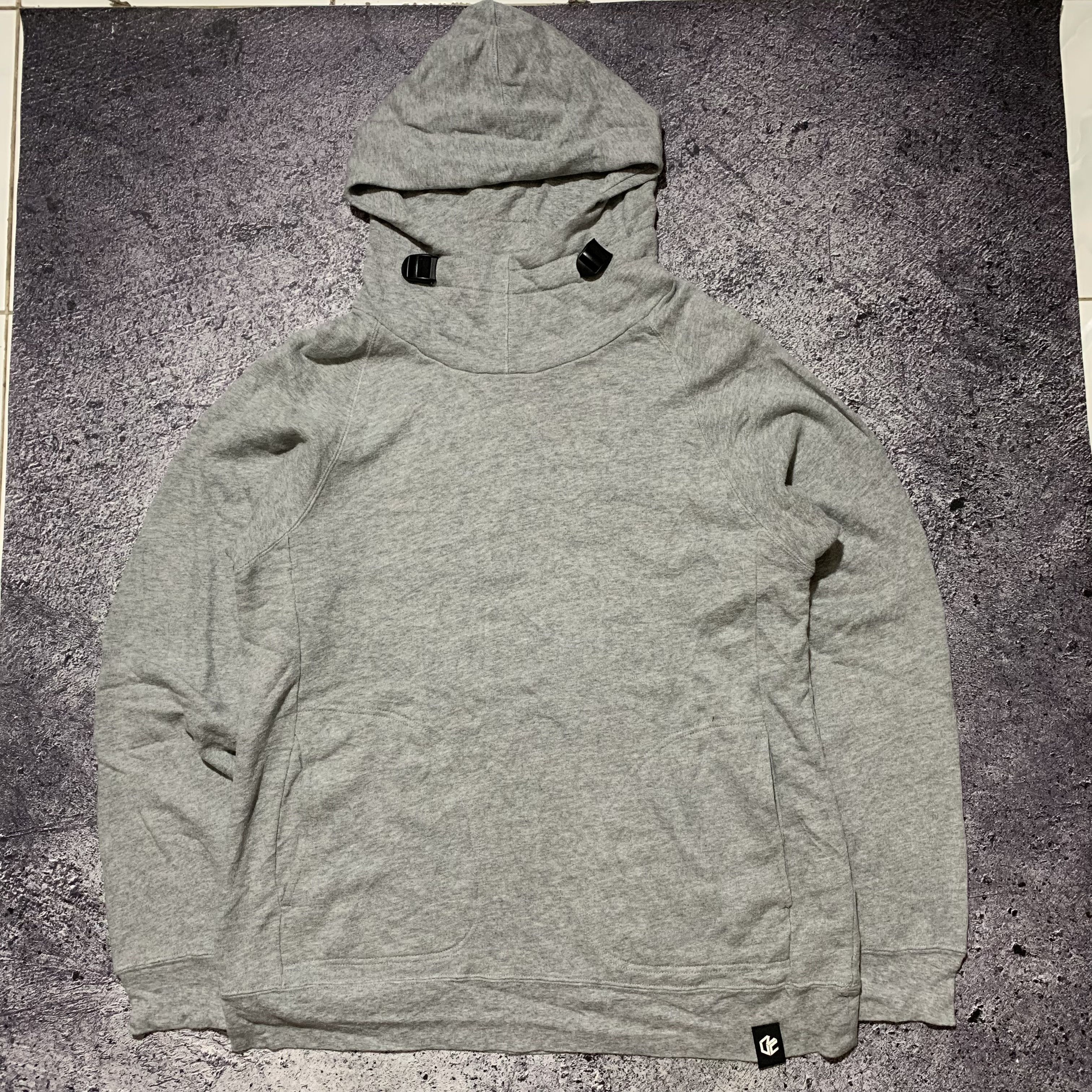 image of 2000S Cabane De Zucca Classic Hoddie, Men's (Size Large)