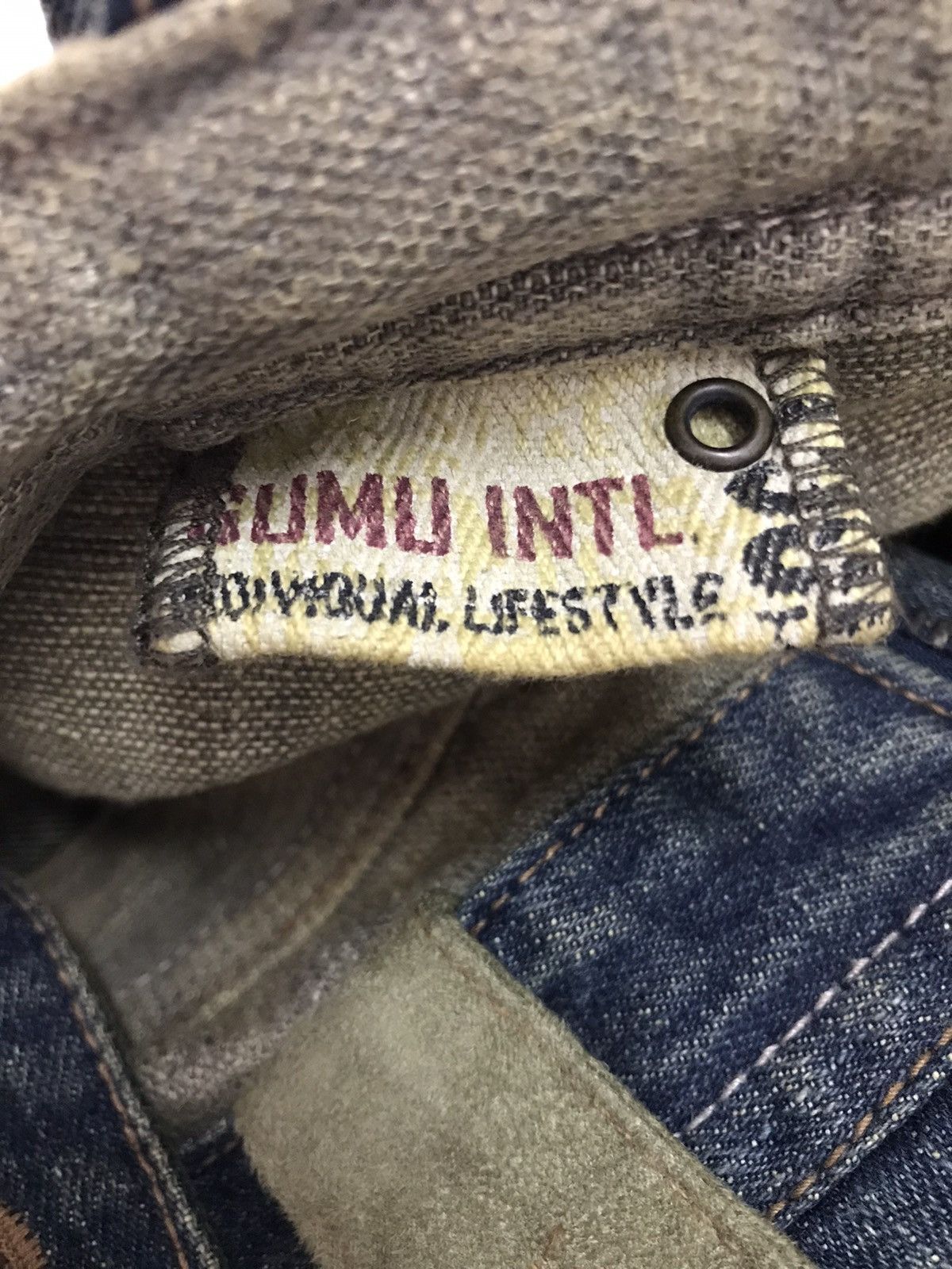 Japanese Brand Multi Pocket by Gumu Intl Bondage Baggy Denim Jeans Size US 30 / EU 46 - 22 Thumbnail