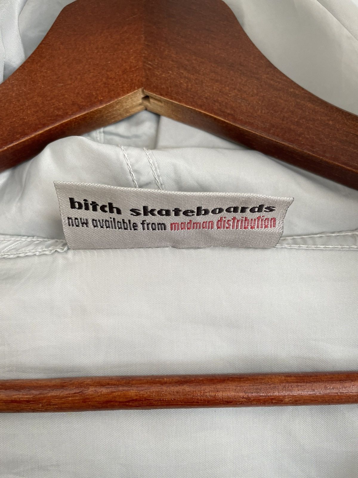 Vintage VINTAGE BITCH SKATEBOARDS ANORAK JACKET Size US L / EU 52-54 / 3 - 8 Thumbnail