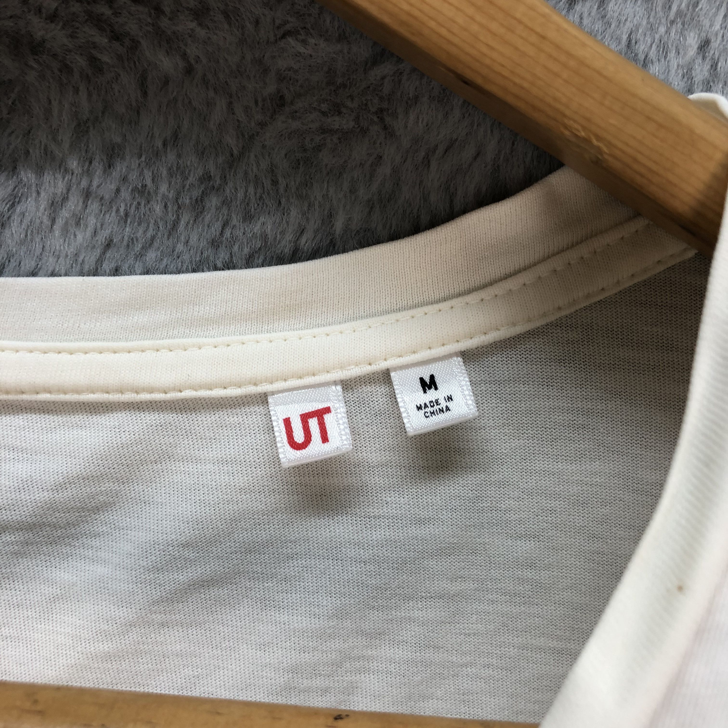 Uniqlo Fender - The Spirit Of Rock N Roll T Shirts #6446-67 Size US M / EU 48-50 / 2 - 8 Thumbnail